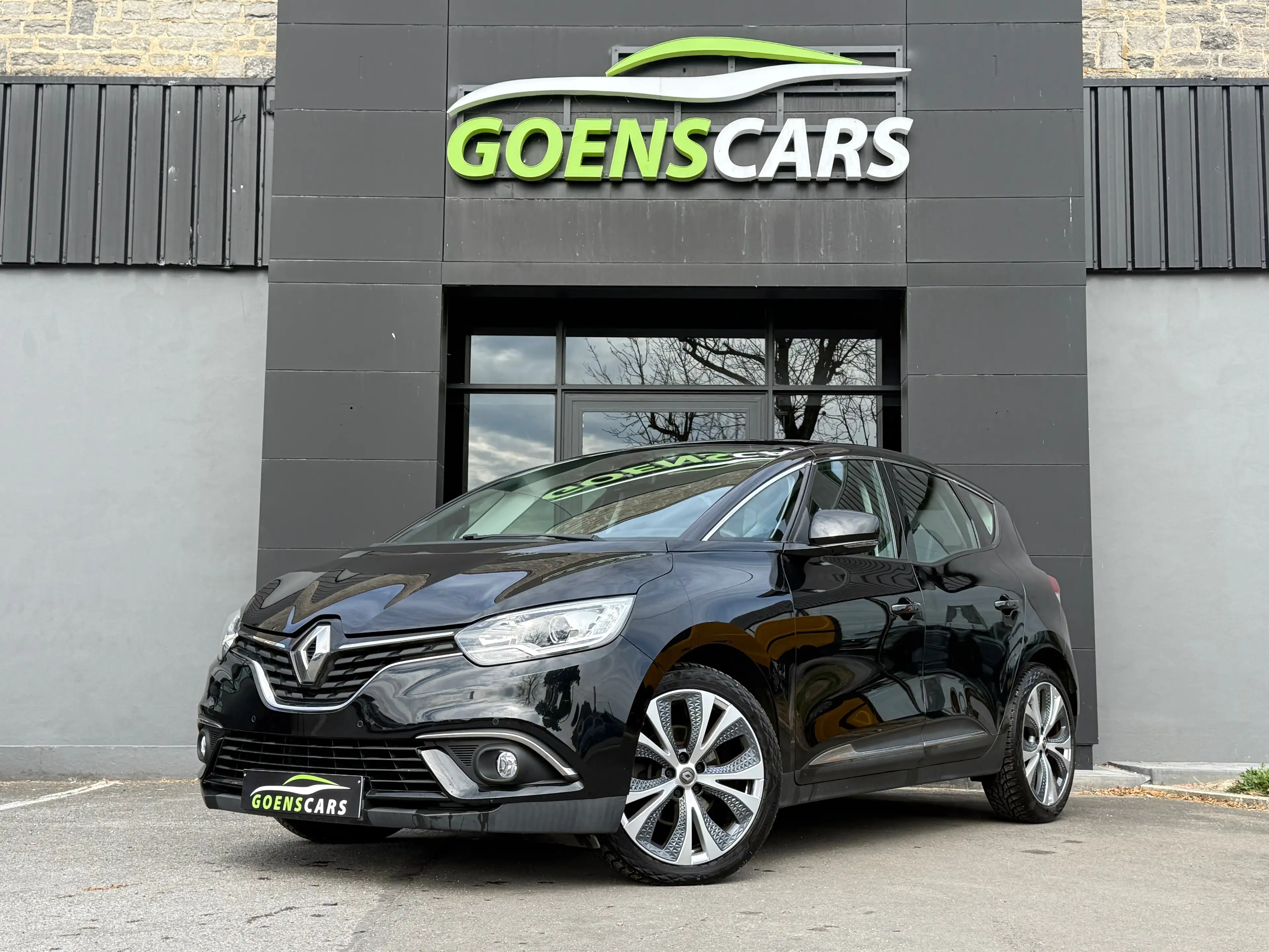 Renault Scenic Scenic 1.2TCe RADARS AV/AR,CLIM,GPS,CRUISE…
