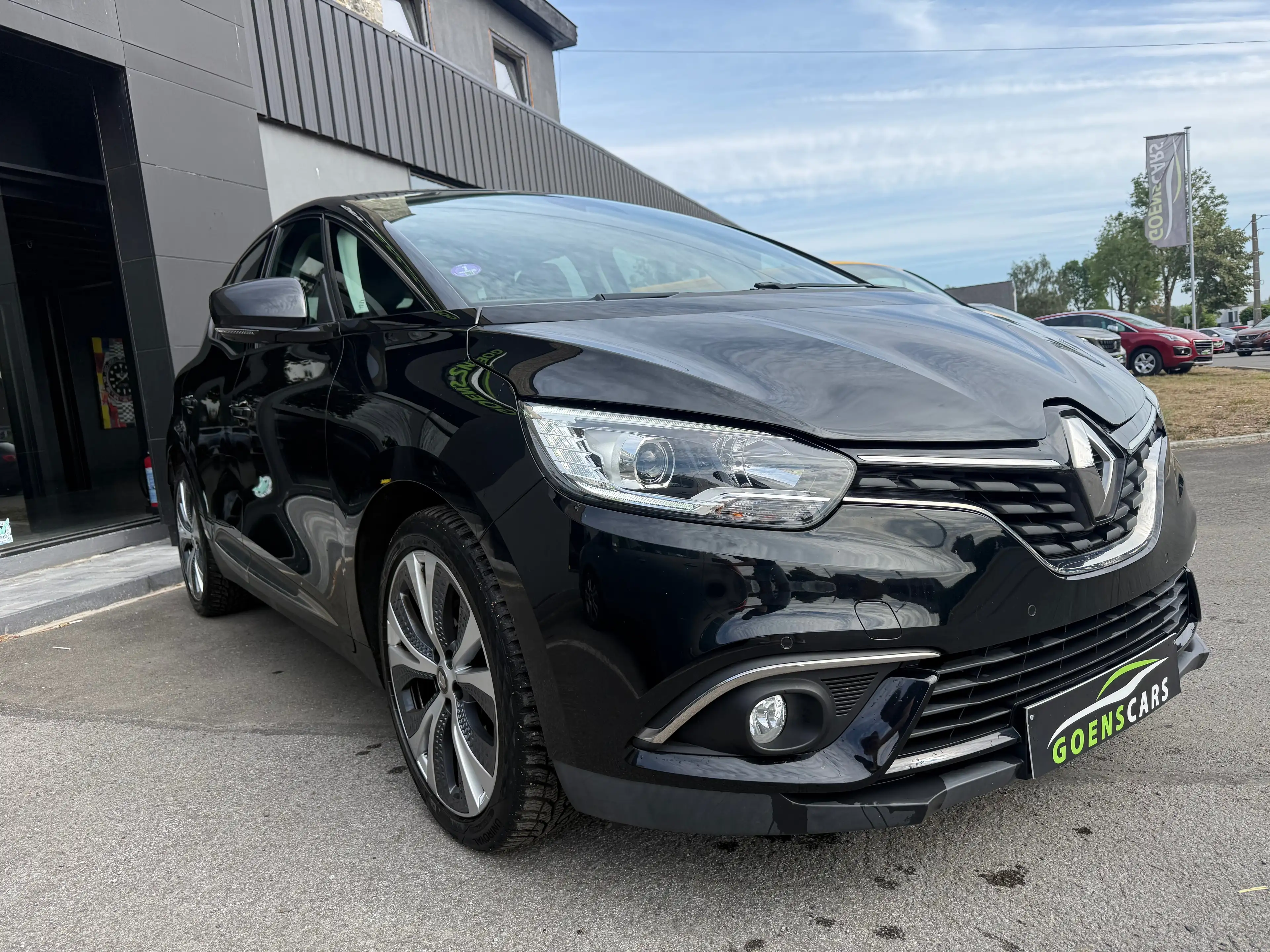 Renault Scenic Scenic 1.2TCe RADARS AV/AR,CLIM,GPS,CRUISE… — photo 2