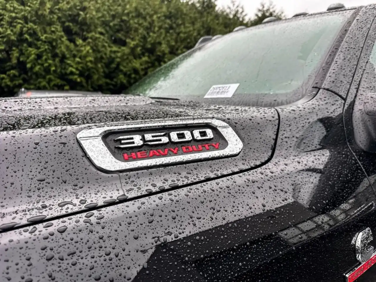 RAM 3500 снимка RAM 3500