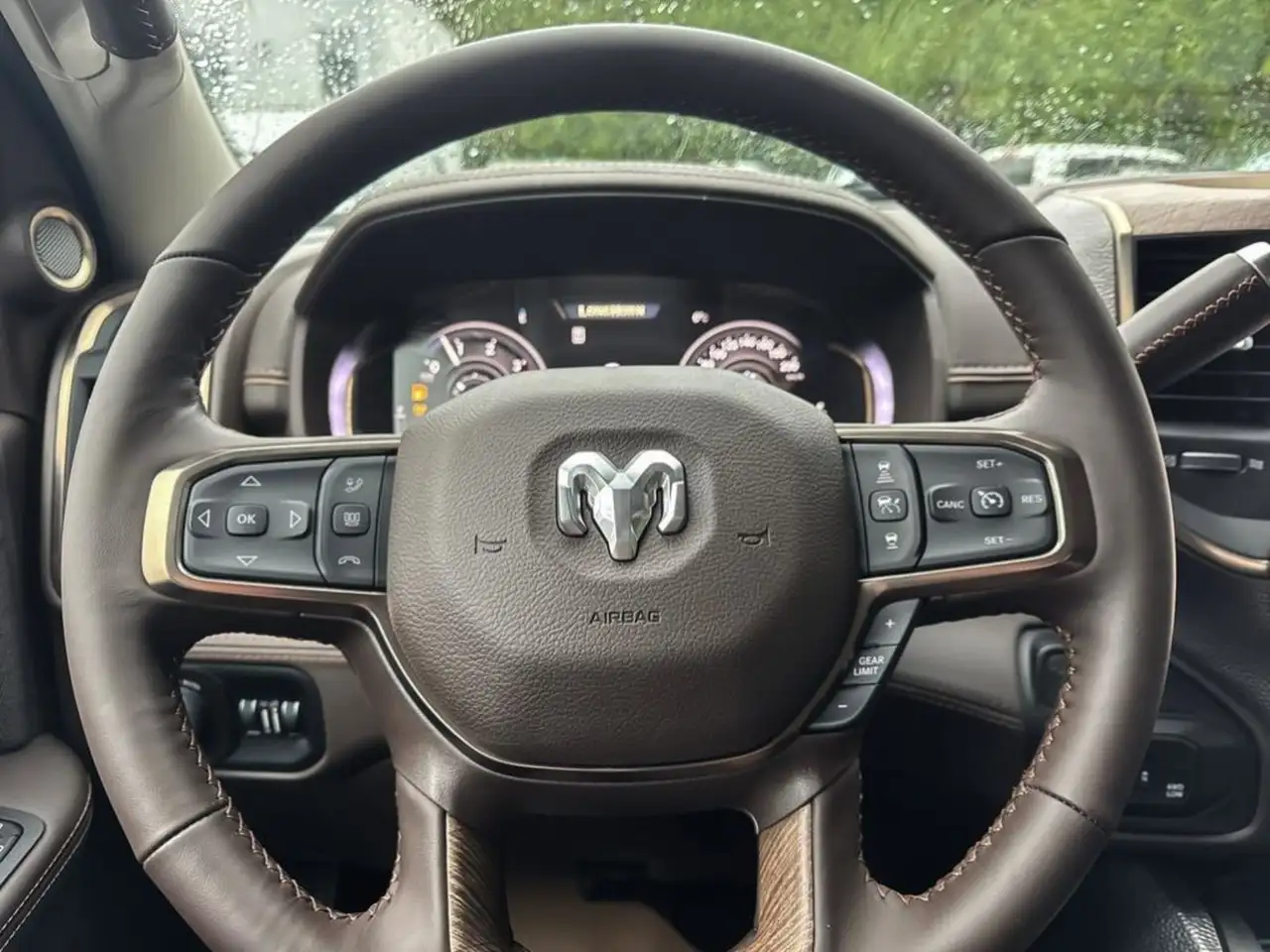 RAM 3500 снимка RAM 3500