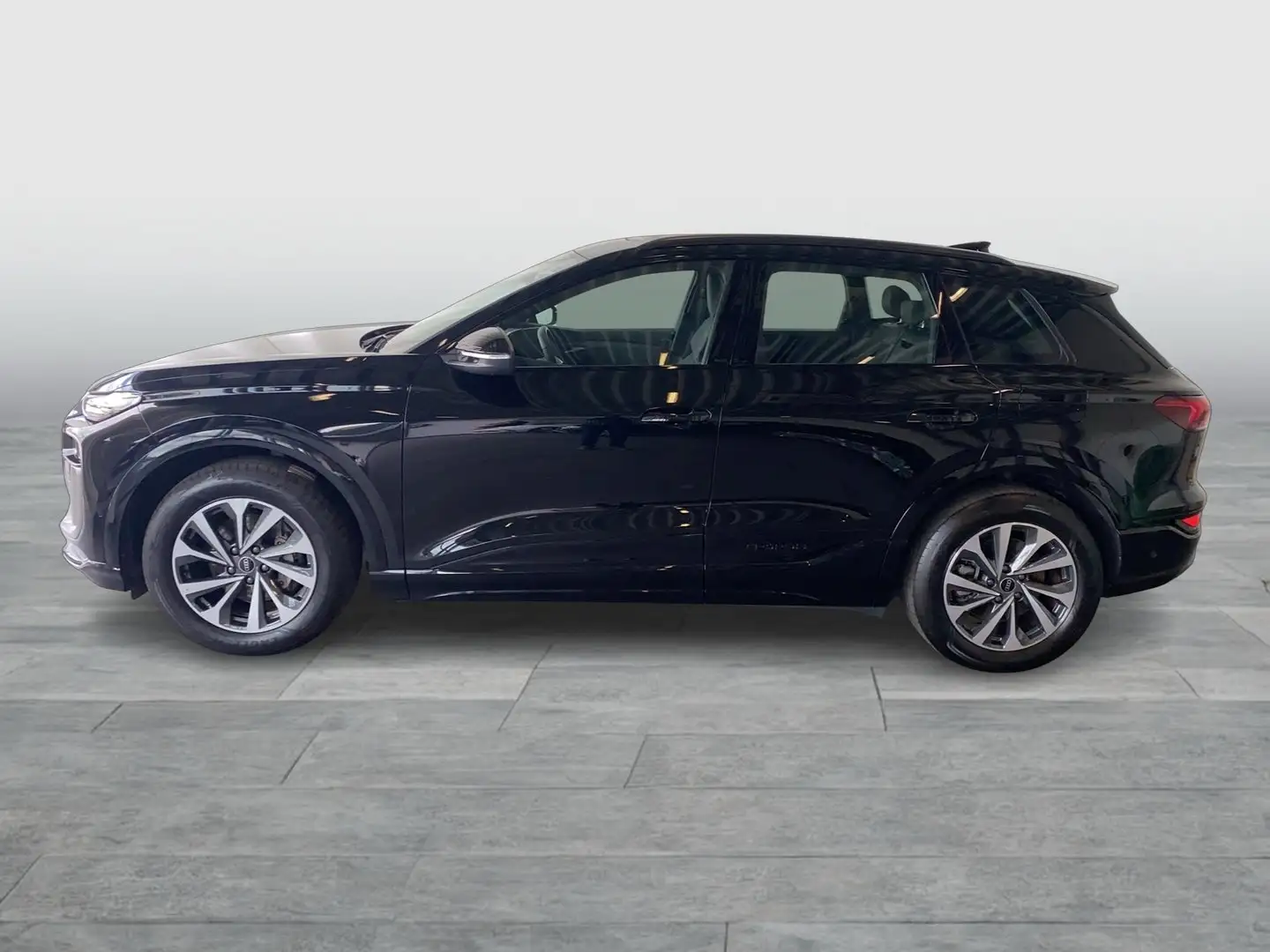 Audi Q6 e-tron quattro business Schwarz - 2