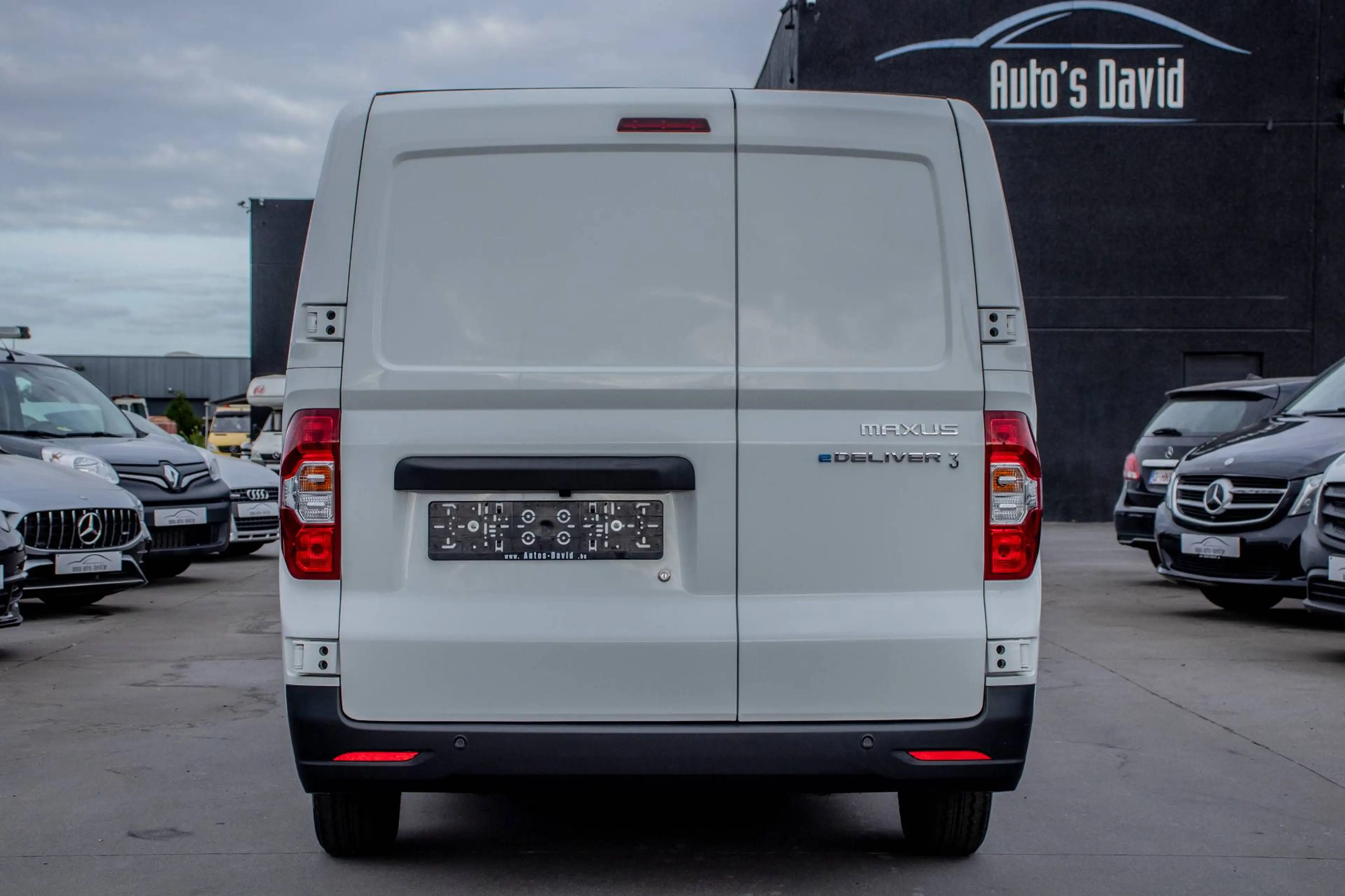 Maxus eDeliver 3 35 kWh L2H1 EV / NIEUW / LICHTE VRACHT / APPLE CARPLAY / CAMERA / CRUISECONTROL / ZETELVERWARMING ! — photo 10
