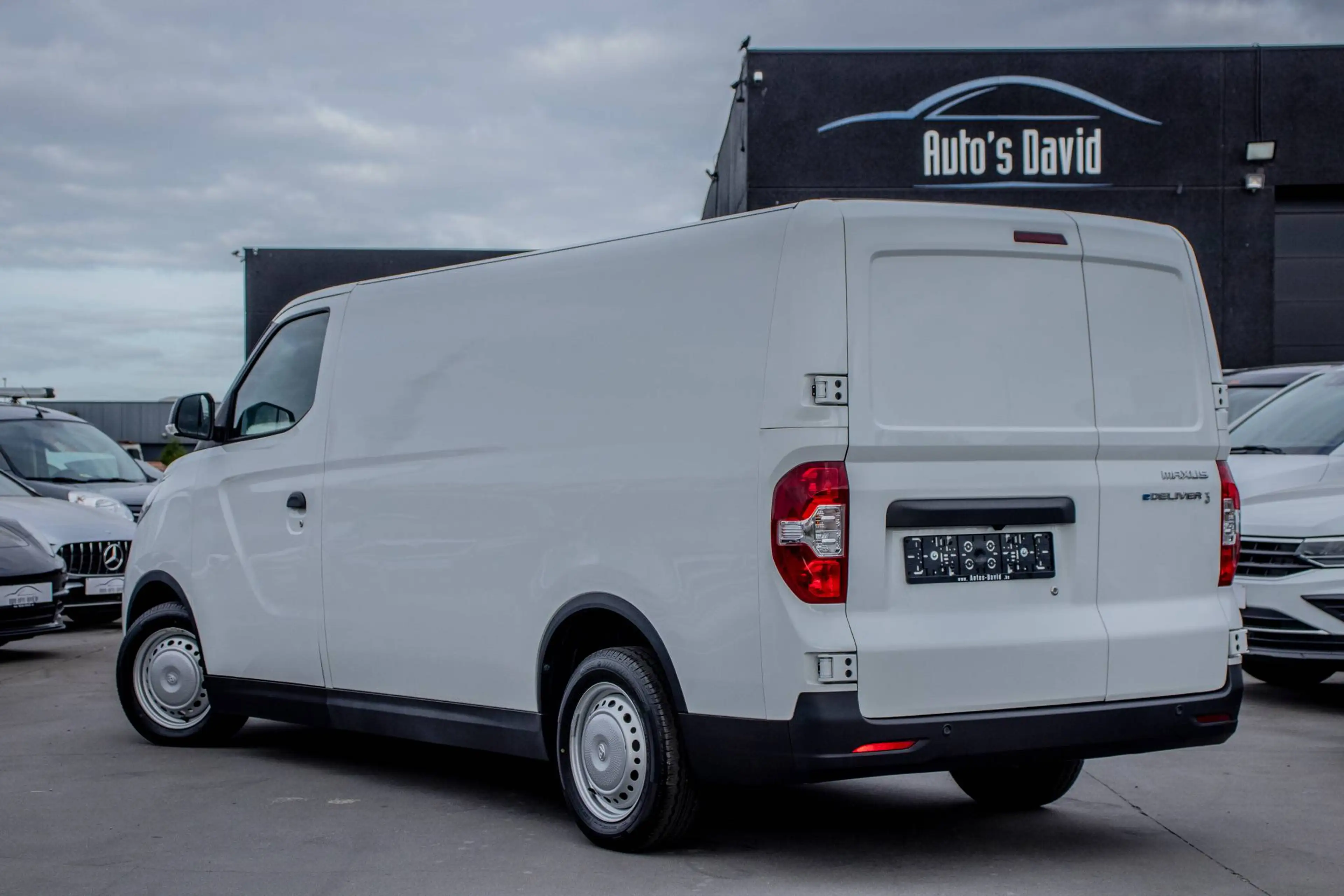 Maxus eDeliver 3 35 kWh L2H1 EV / NIEUW / LICHTE VRACHT / APPLE CARPLAY / CAMERA / CRUISECONTROL / ZETELVERWARMING ! — photo 2