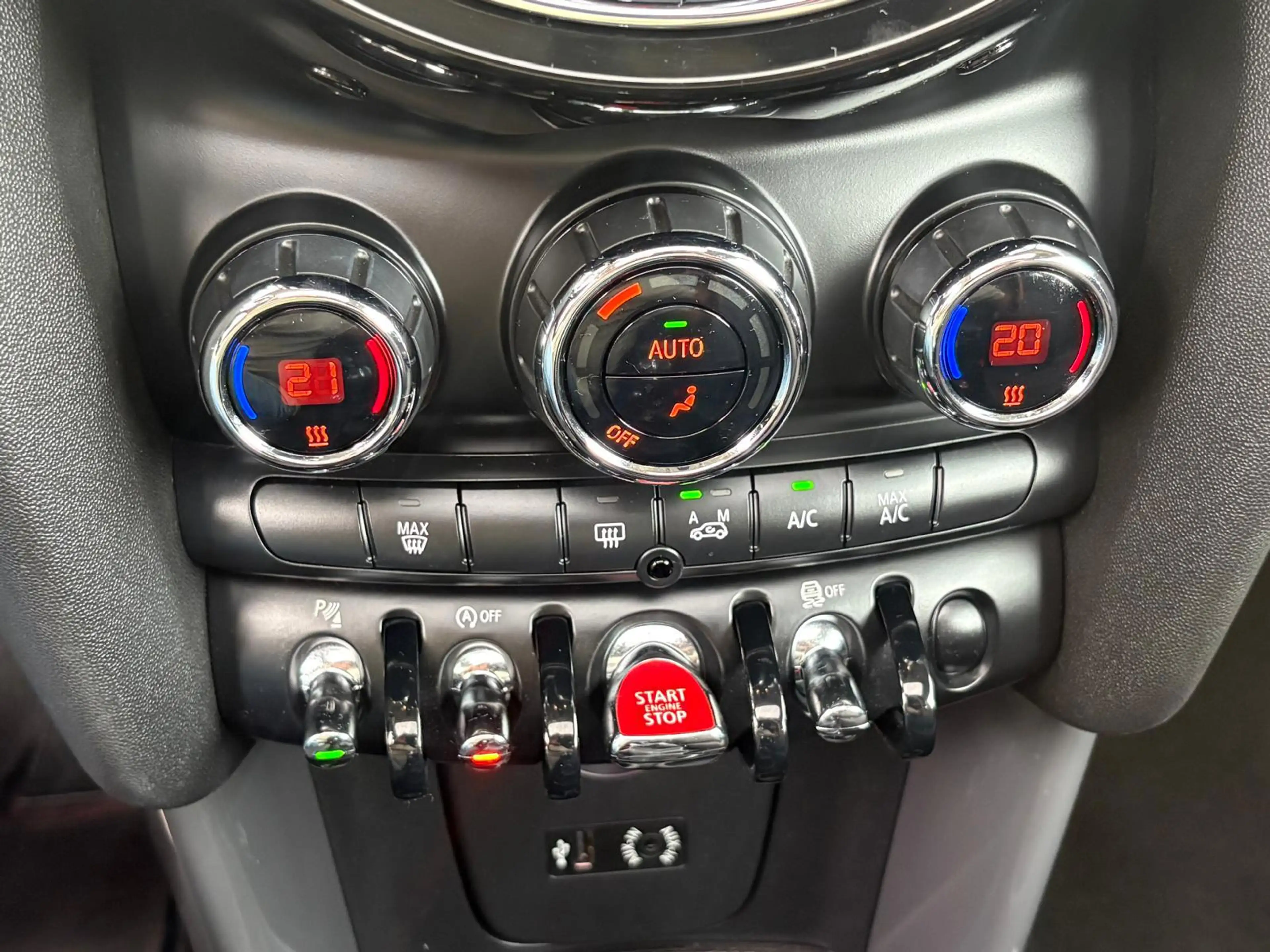 MINI 3-Deurs 1.2 PANORAMADAK/CRUISE/PDC/SFEER/NETTE-AUT — photo 14