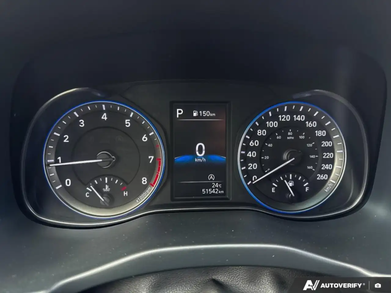 Hyundai KONA снимка Hyundai KONA