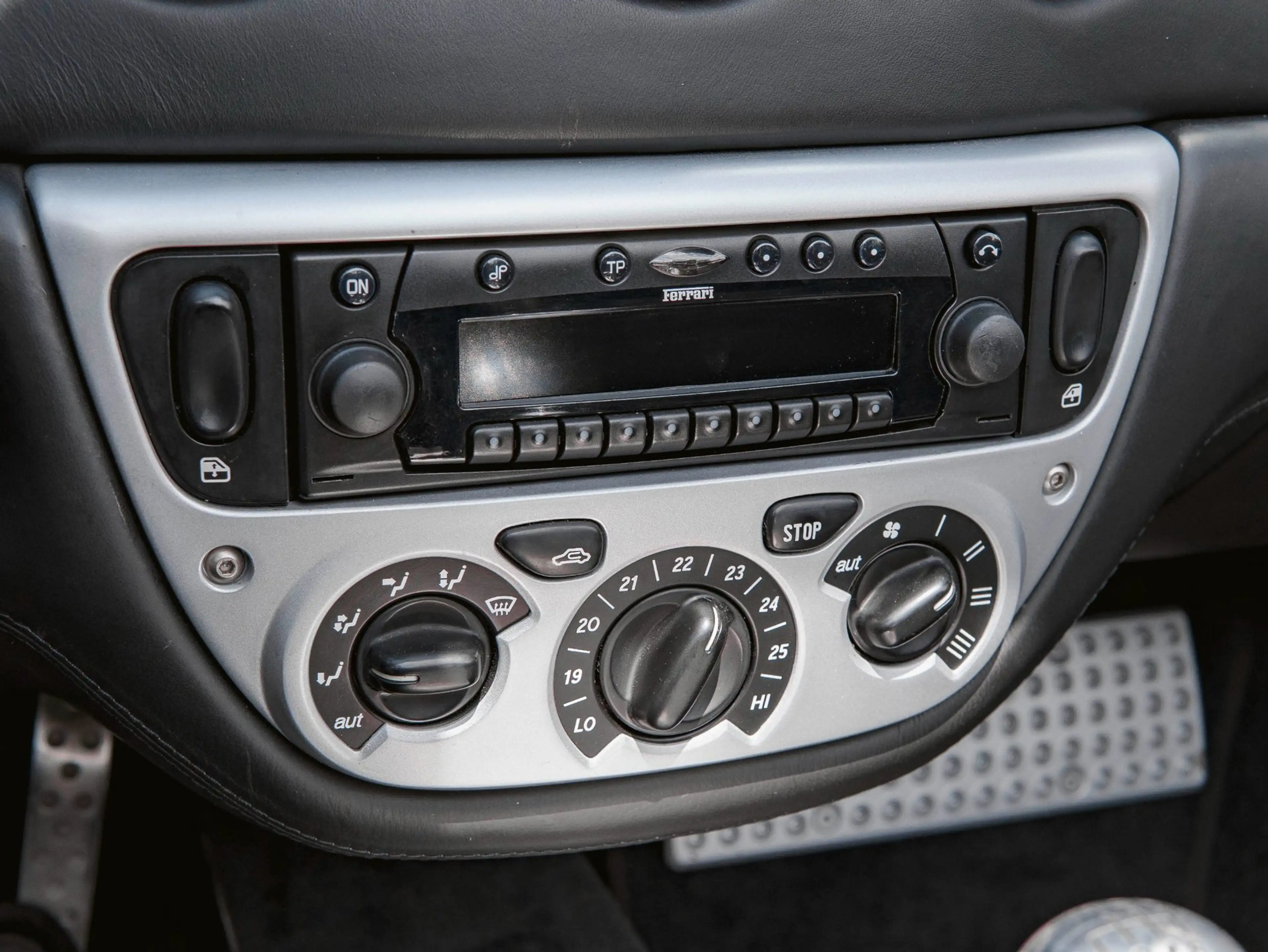 Ferrari 360 3.6 V8 Spider — photo 9