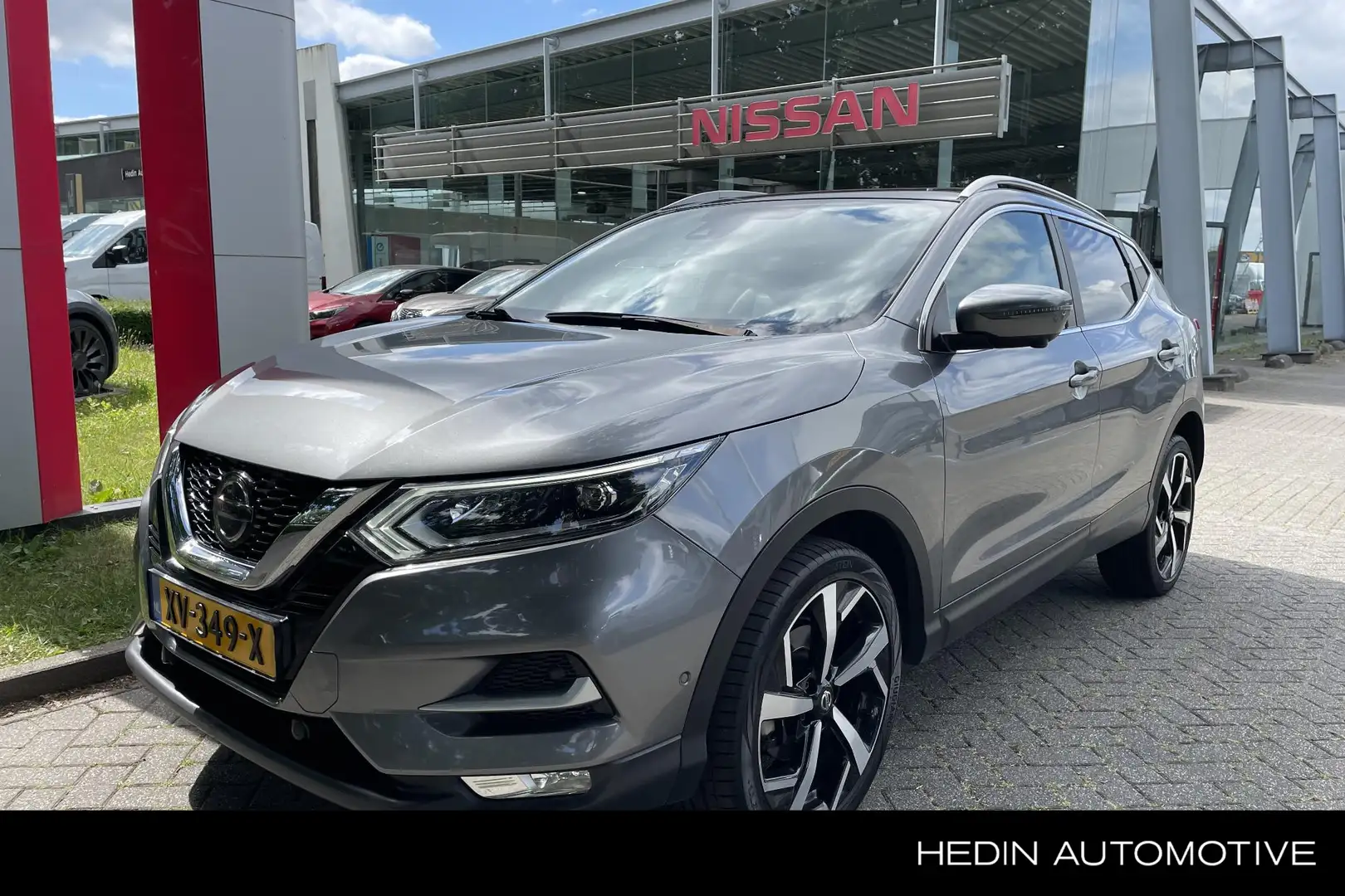 Nissan Qashqai 1.3 DIG-T Tekna + 160PK Automaat | Panoramadak | 1 Grijs - 1