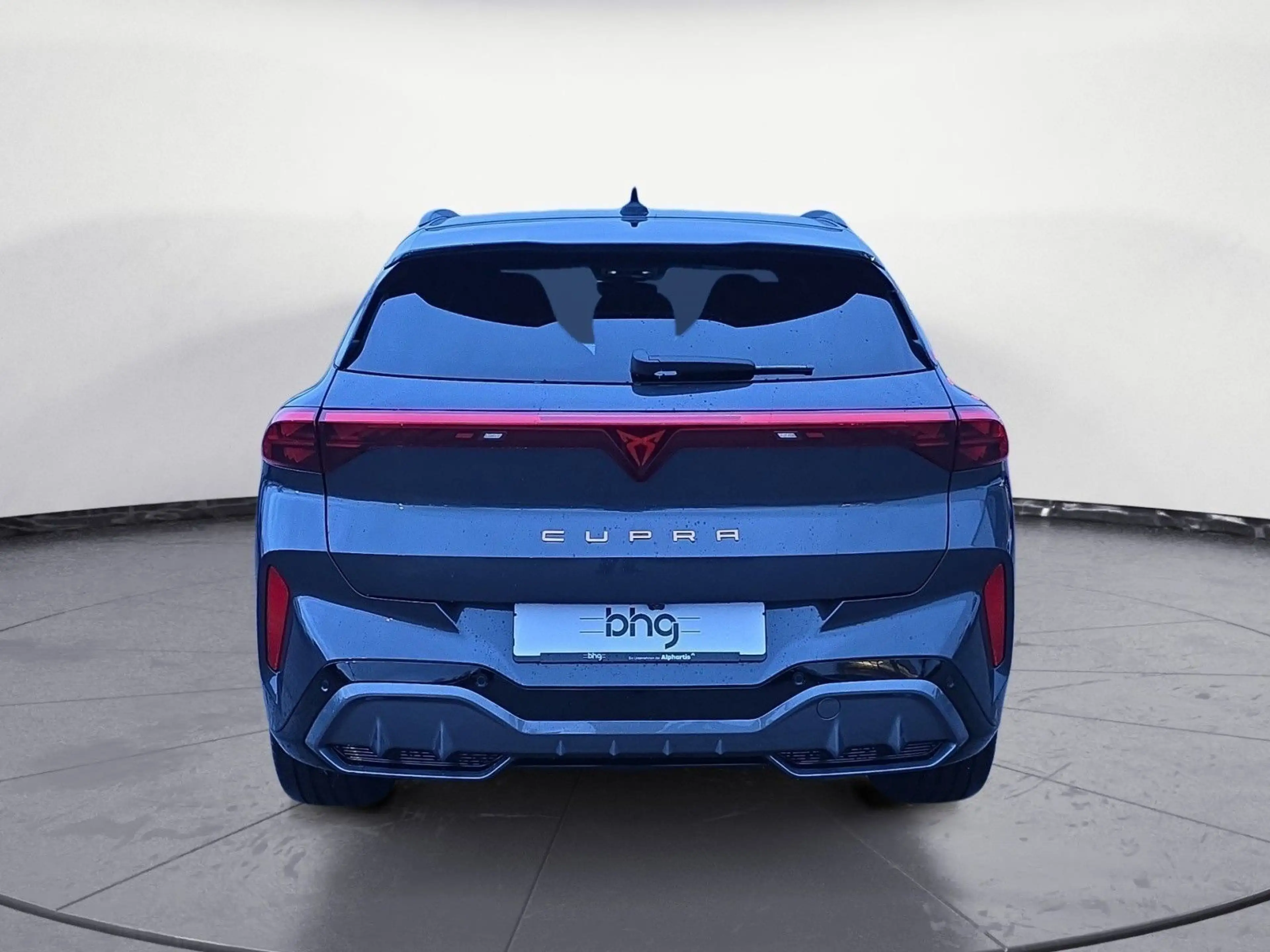 CUPRA Terramar 1.5 e-HYBRID 6-Gang-DSG — photo 4