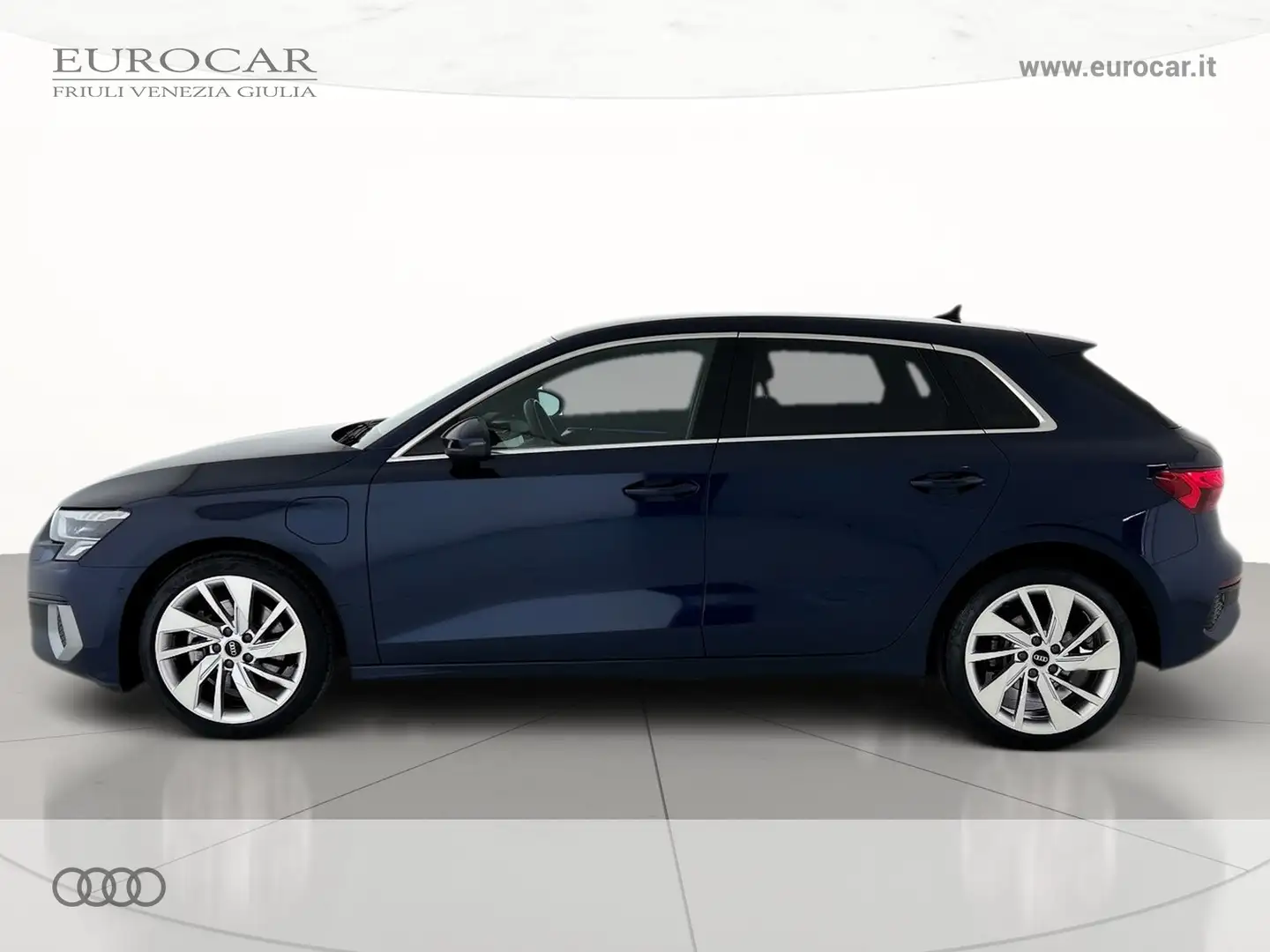 Audi A3 sportback 40 1.4 tfsi e business advanced s-tronic Bleu - 2