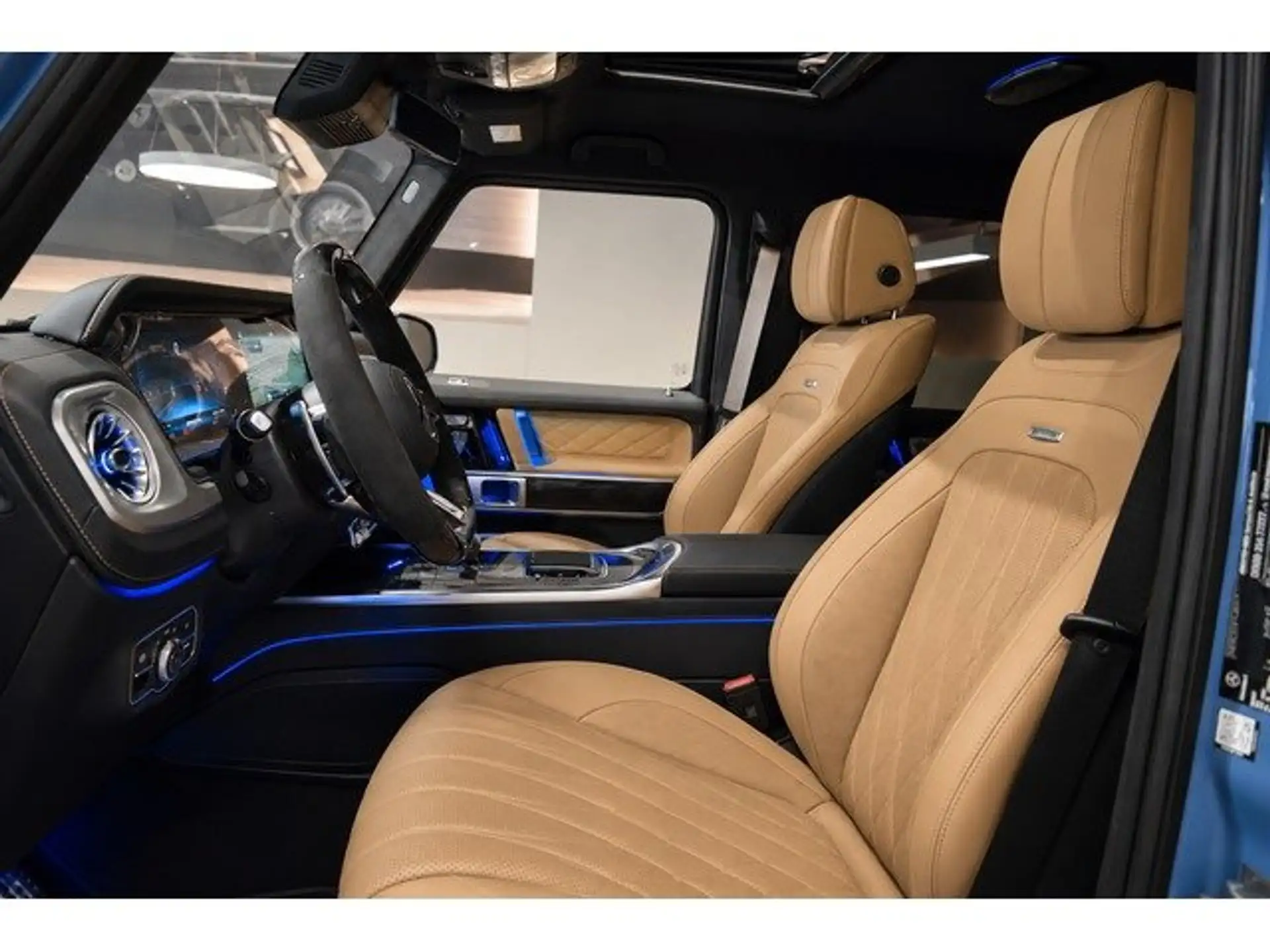 벤츠 G-Class G 63 AMG 2026 파랑 사진 5