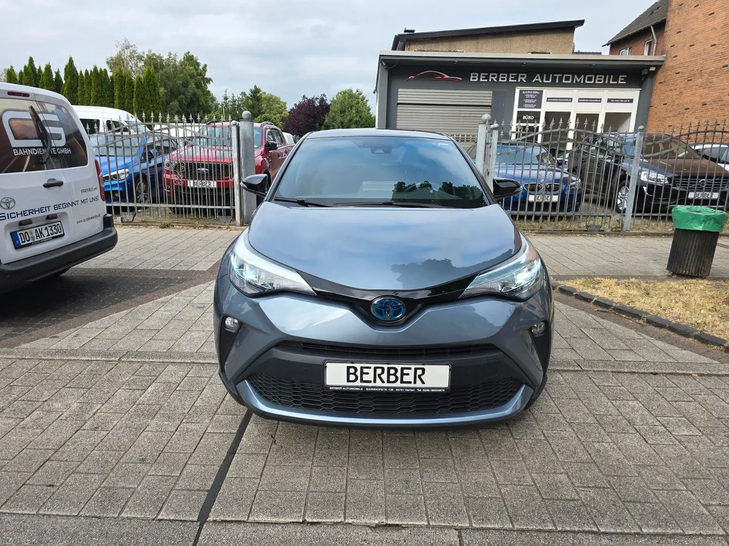 Toyota C-HR Hybrid Team D 2.0*LED*ACC*KAM*Apple&Android Schwarz - 2