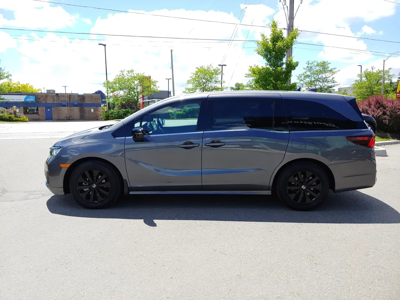 Honda Odyssey photo Honda Odyssey