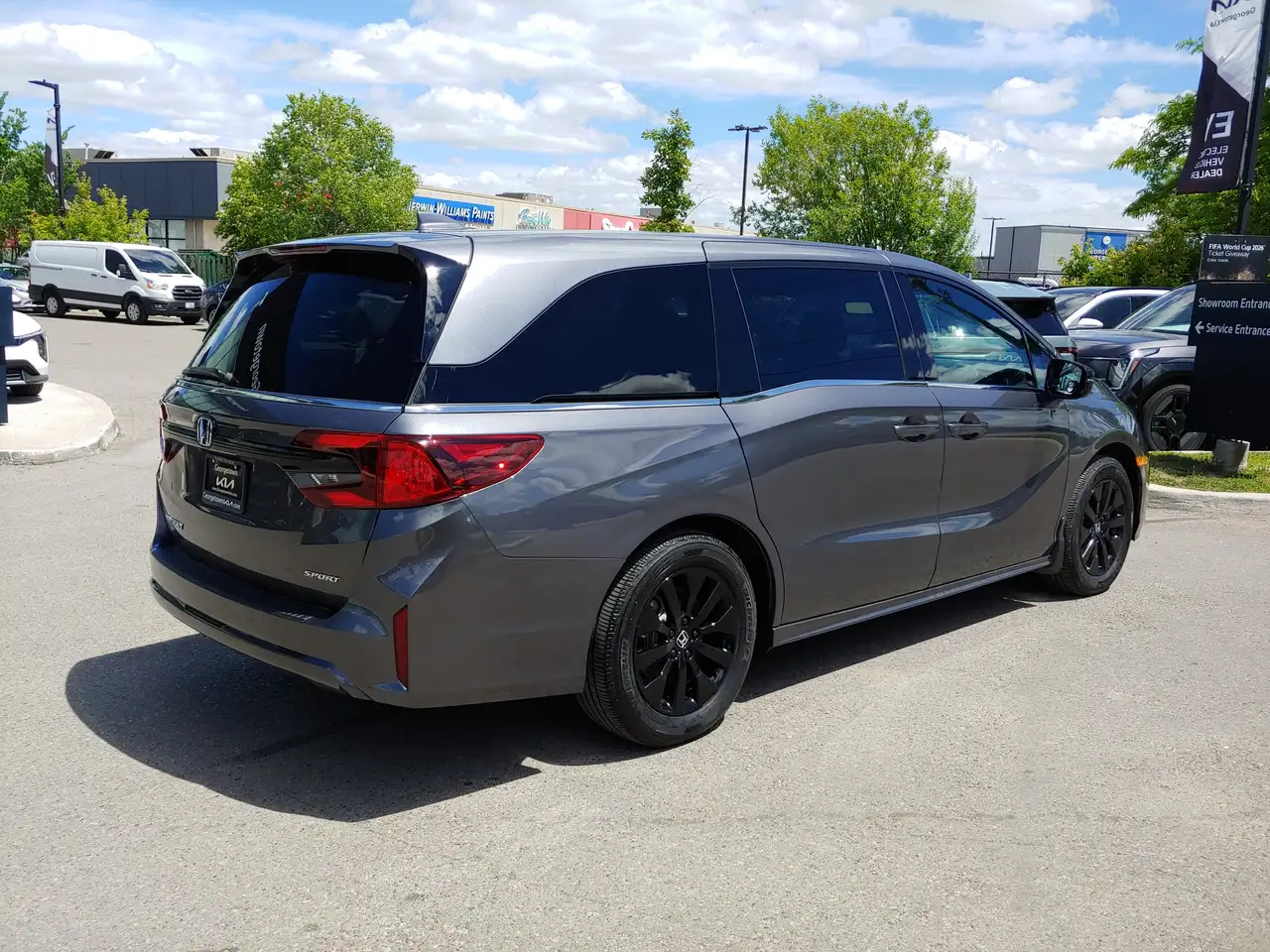 Honda Odyssey photo Honda Odyssey