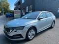Skoda Octavia Combi Ambition MASSAGE NAVI MATRIX LED Argent - thumbnail 4