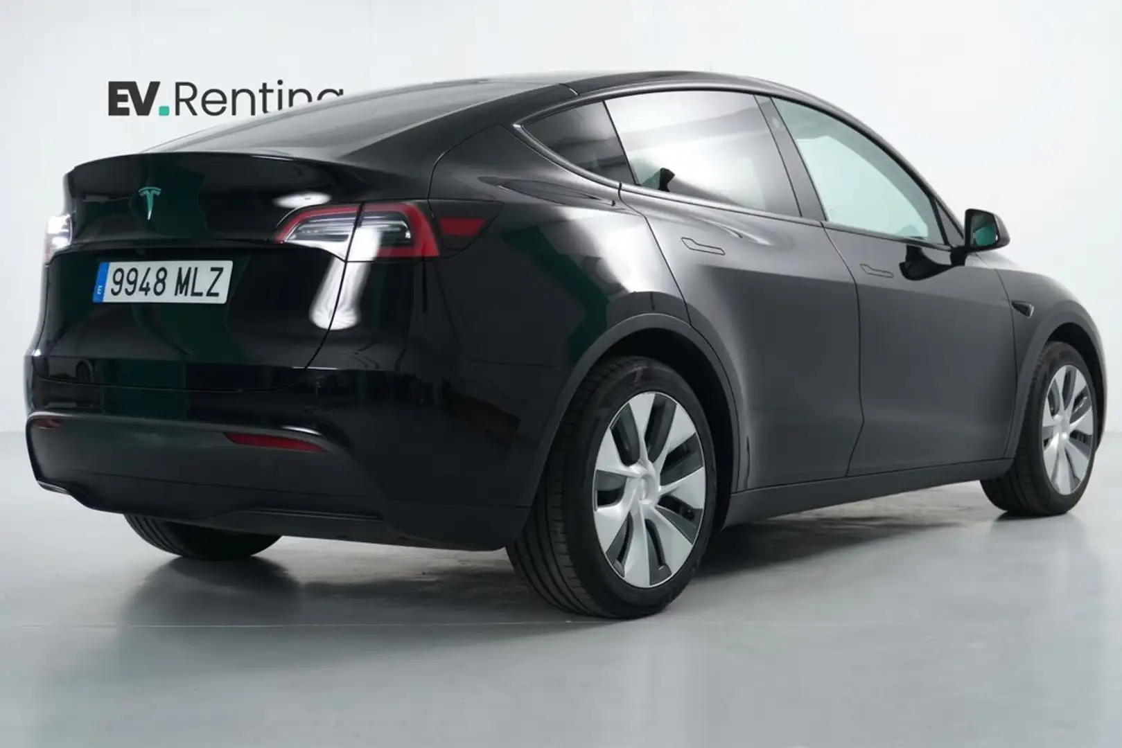 Tesla Model Y Tracción Trasera RWD Negro - 2