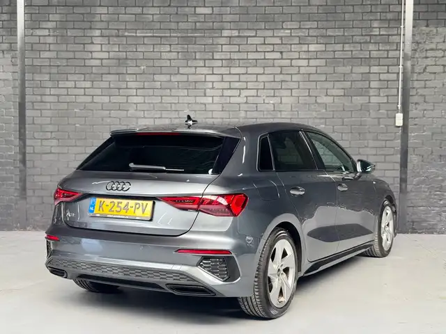 Audi A3 view 5