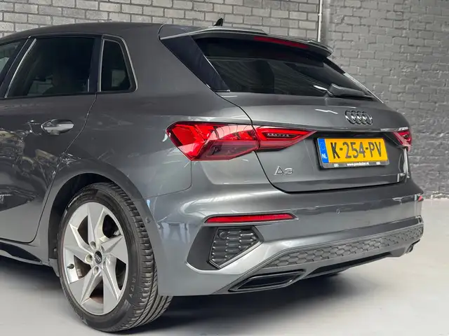 Audi A3 view 8