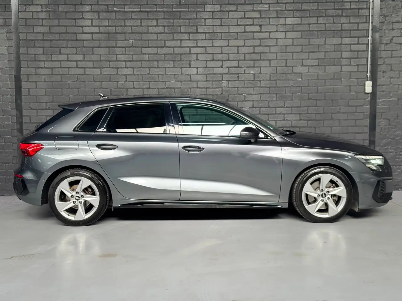 Audi A3 Sportback 30 TFSI S edition, миниатюра 9