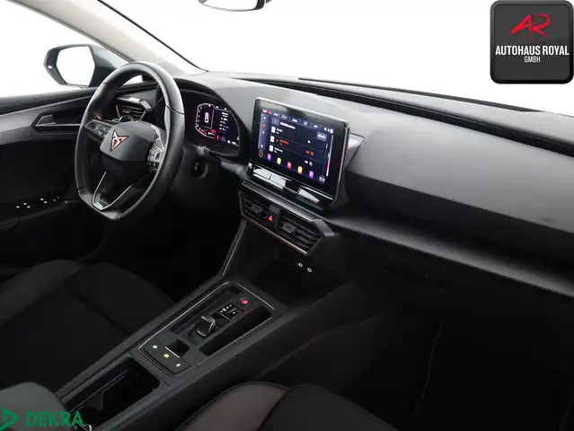 Cupra Leon view 11