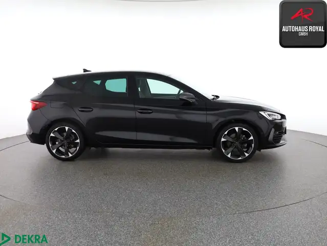 Cupra Leon view 6