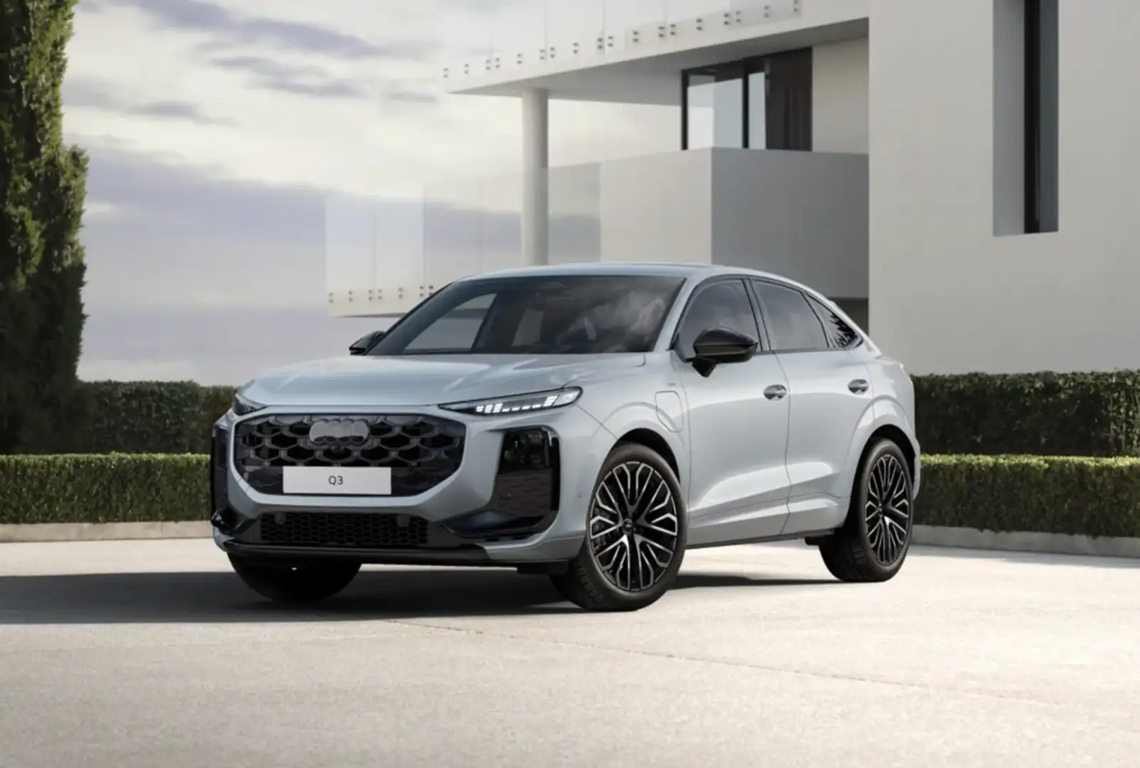 Audi Q3 Sportback e-hybrid Black line S tronic 200kW Gris - 1