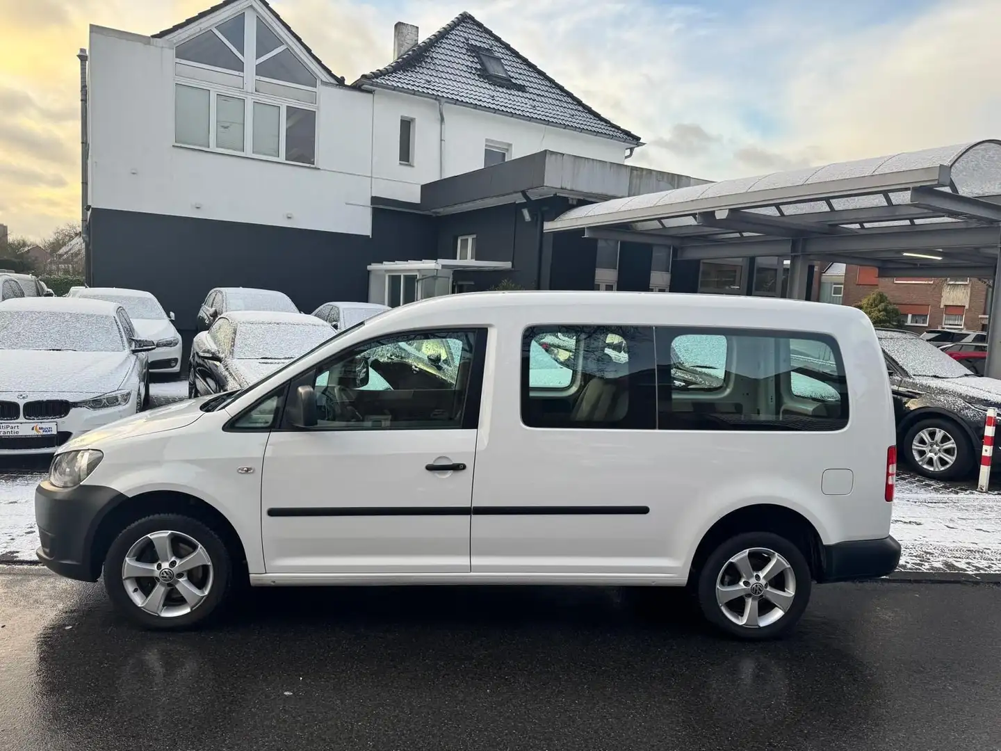 Volkswagen Caddy 2.0 TDI Kombi Maxi Kombi 4Motion*KLIMA! Weiß - 1