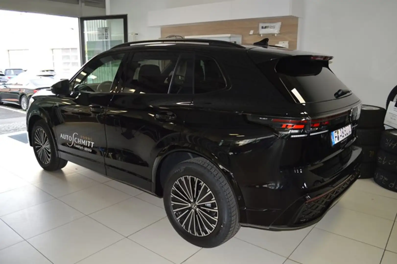 Volkswagen Tiguan R-Line 2.0 TDI DSG 4MOTION Standheizung Head Up... Schwarz - 2