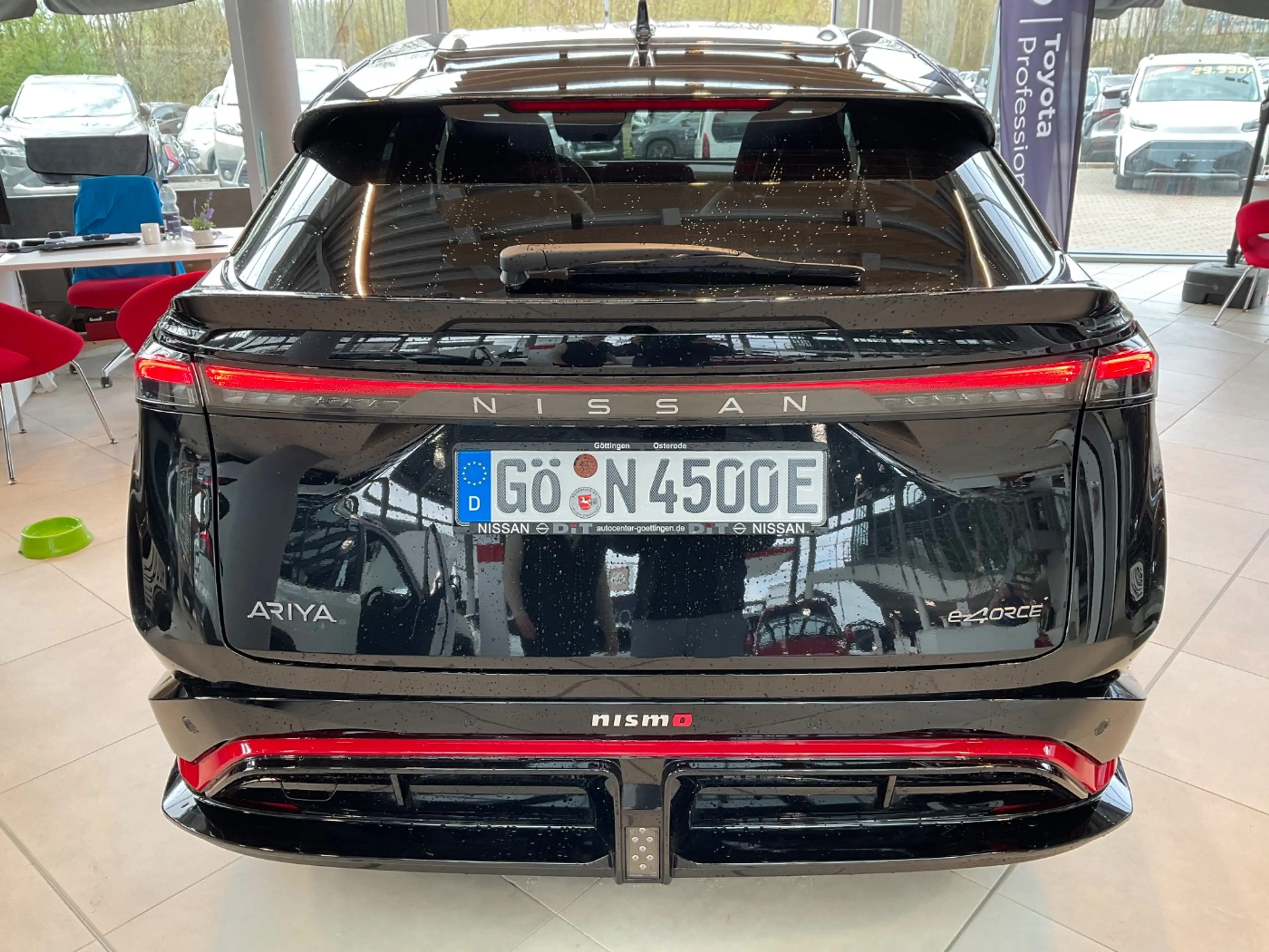 Nissan Ariya (87kWh|22kW-OBC) Nismo e-4orce ACC+LED+SHZ — photo 7