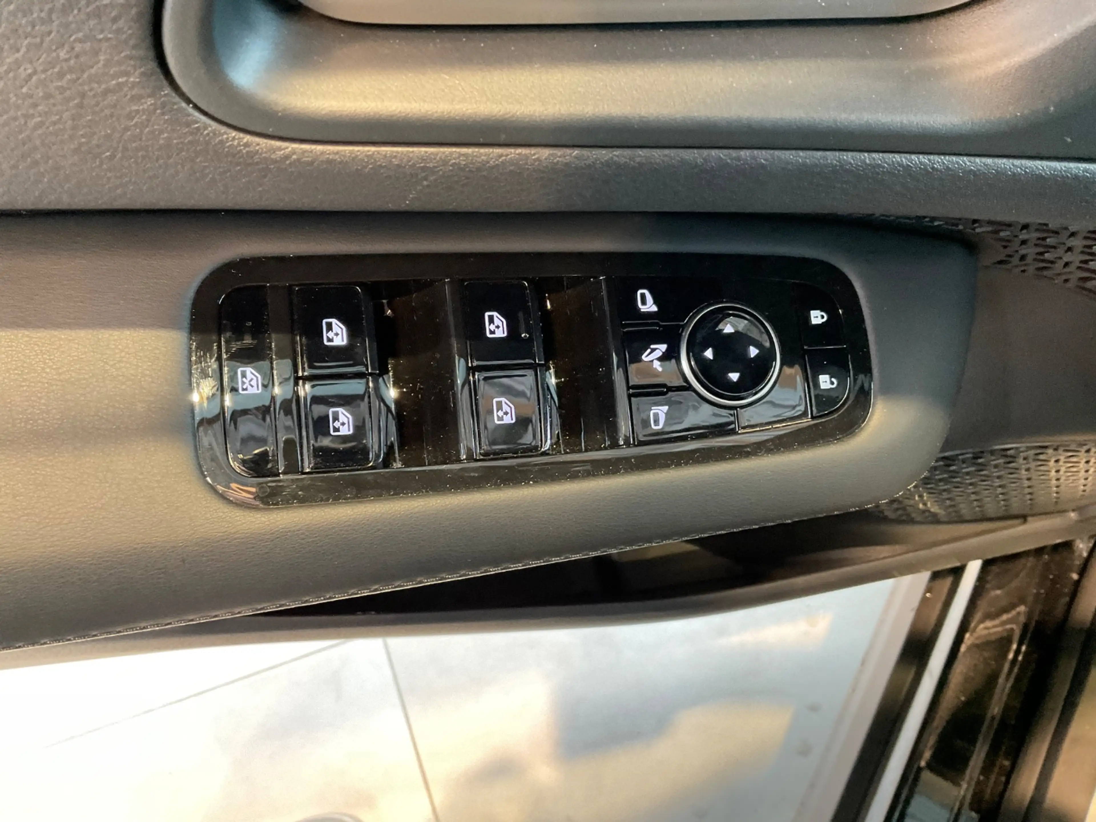 Nissan Ariya (87kWh|22kW-OBC) Nismo e-4orce ACC+LED+SHZ — photo 13