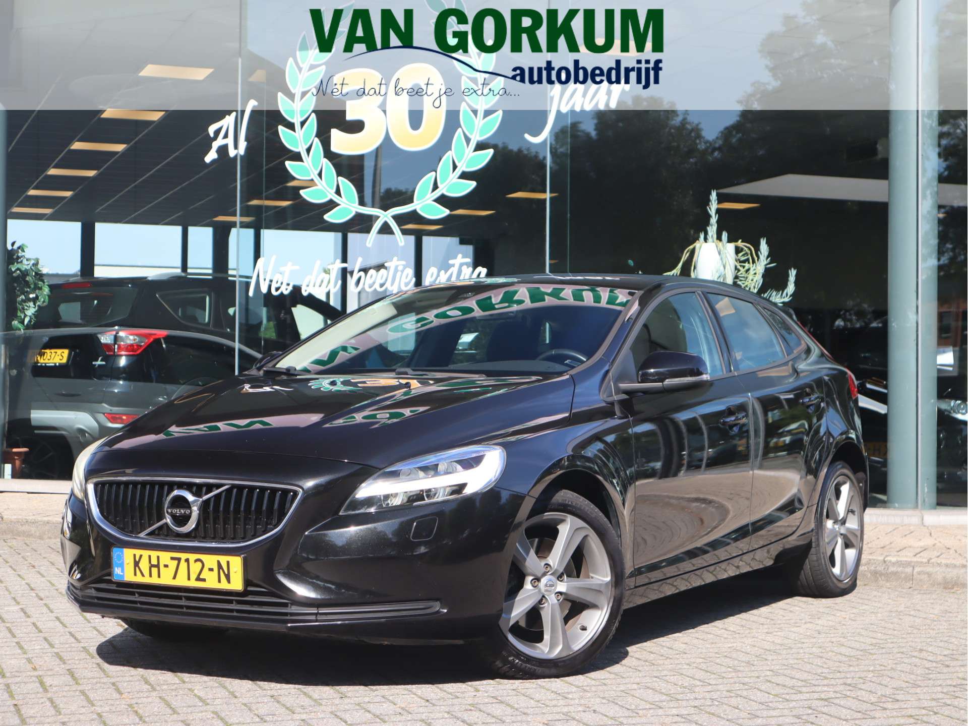 2016 Volvo V40