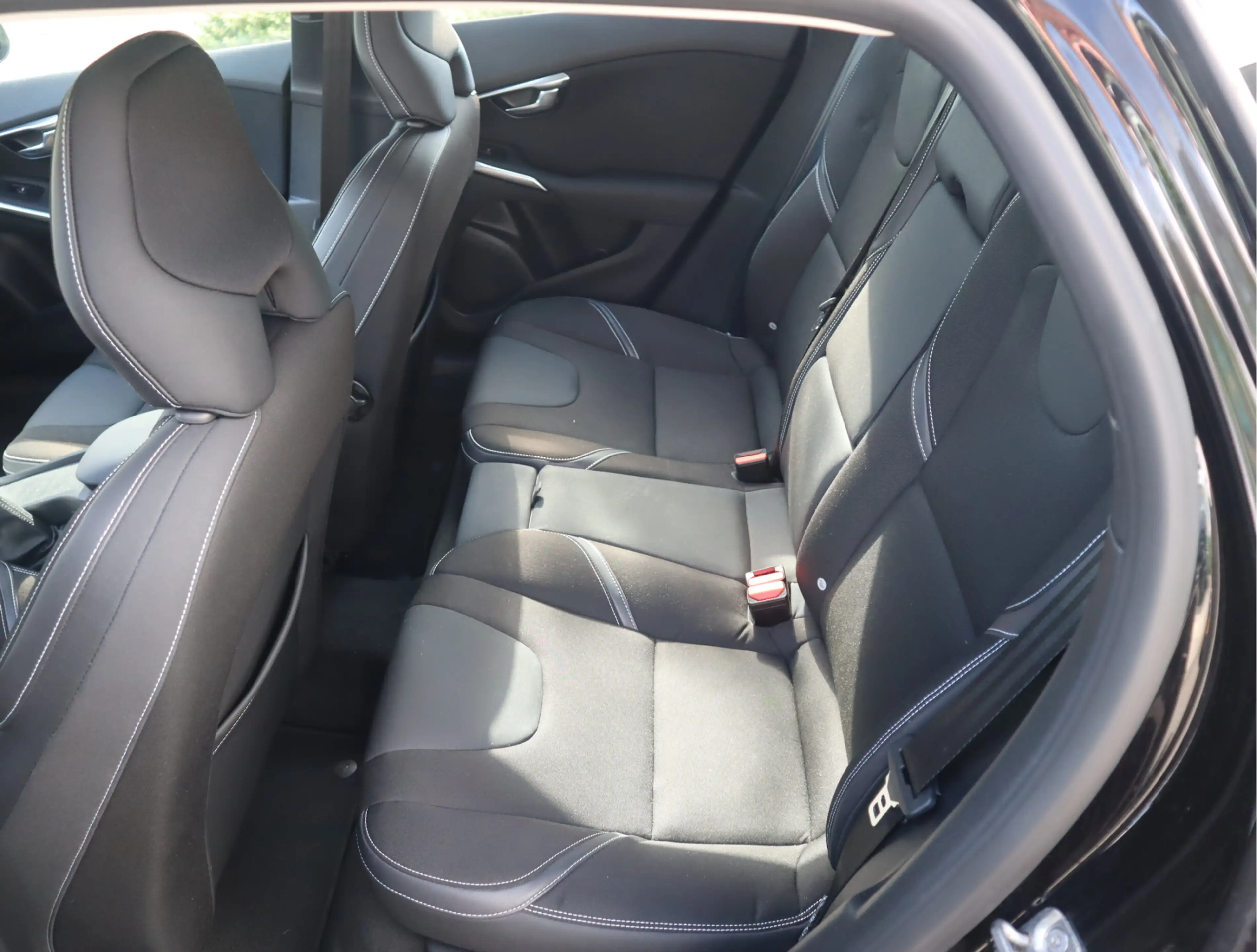 Volvo V40 2.0 T3 Momentum Navi / Stoelverw  / Standkachel / — photo 10