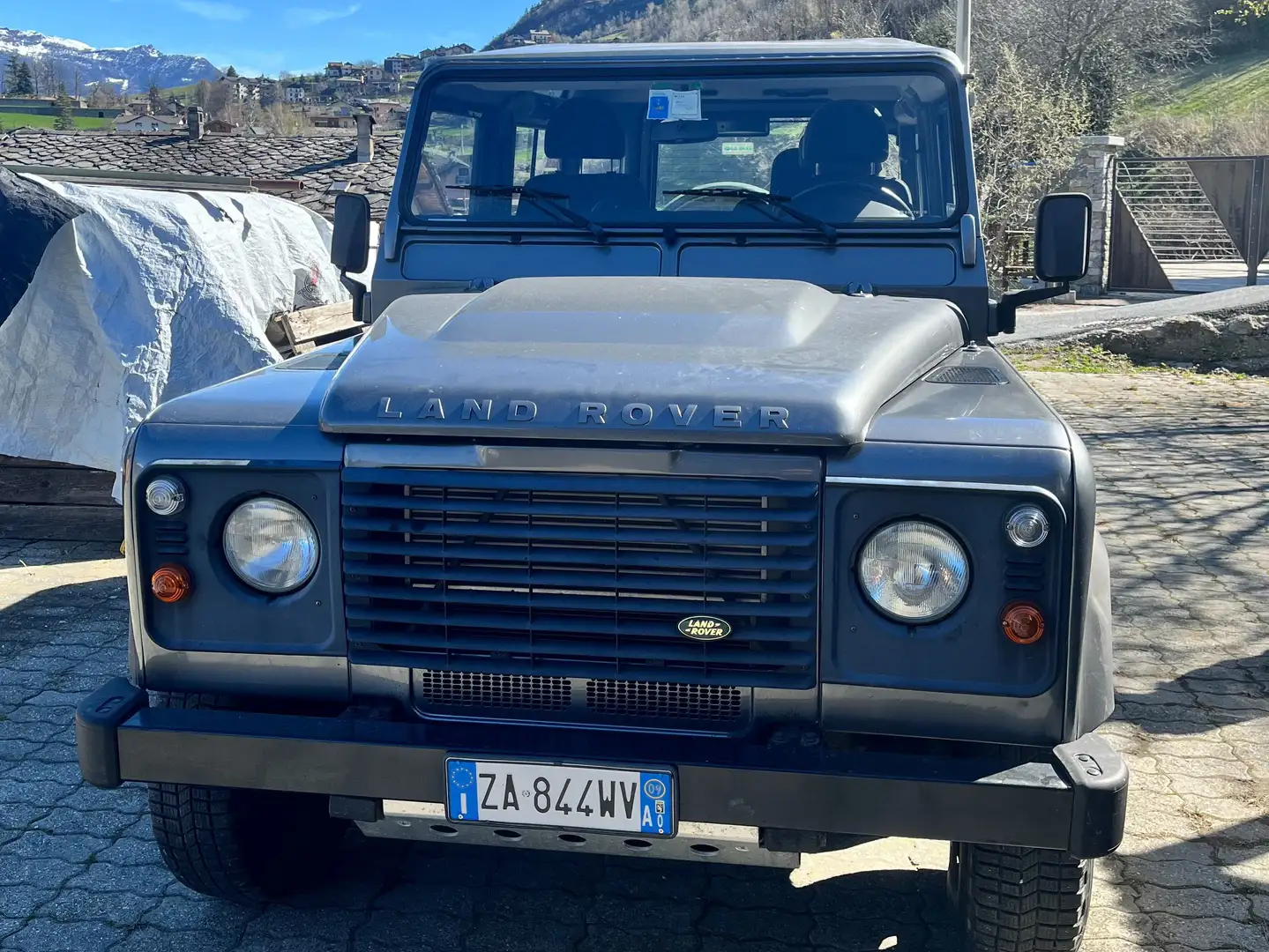 Land Rover Defender Defender  90  td4 del 2009 Szürke - 1