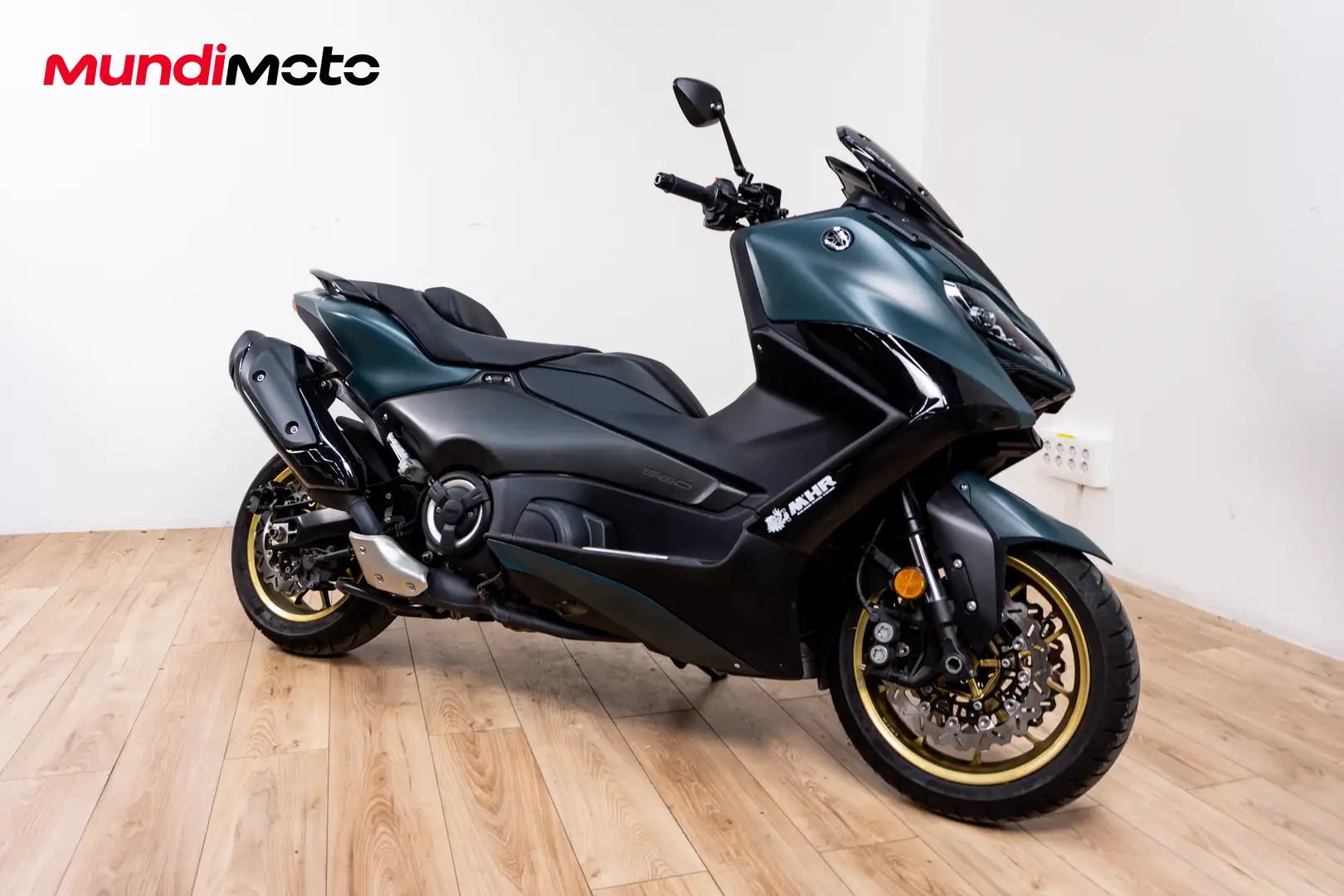Yamaha TMAX 560 - 2