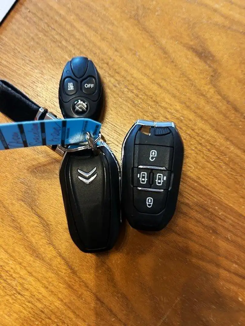 Citroen Spacetourer VIP/6 Sitzer/Standheizun/Verbau typisiert/GARANTIE Braun - 2