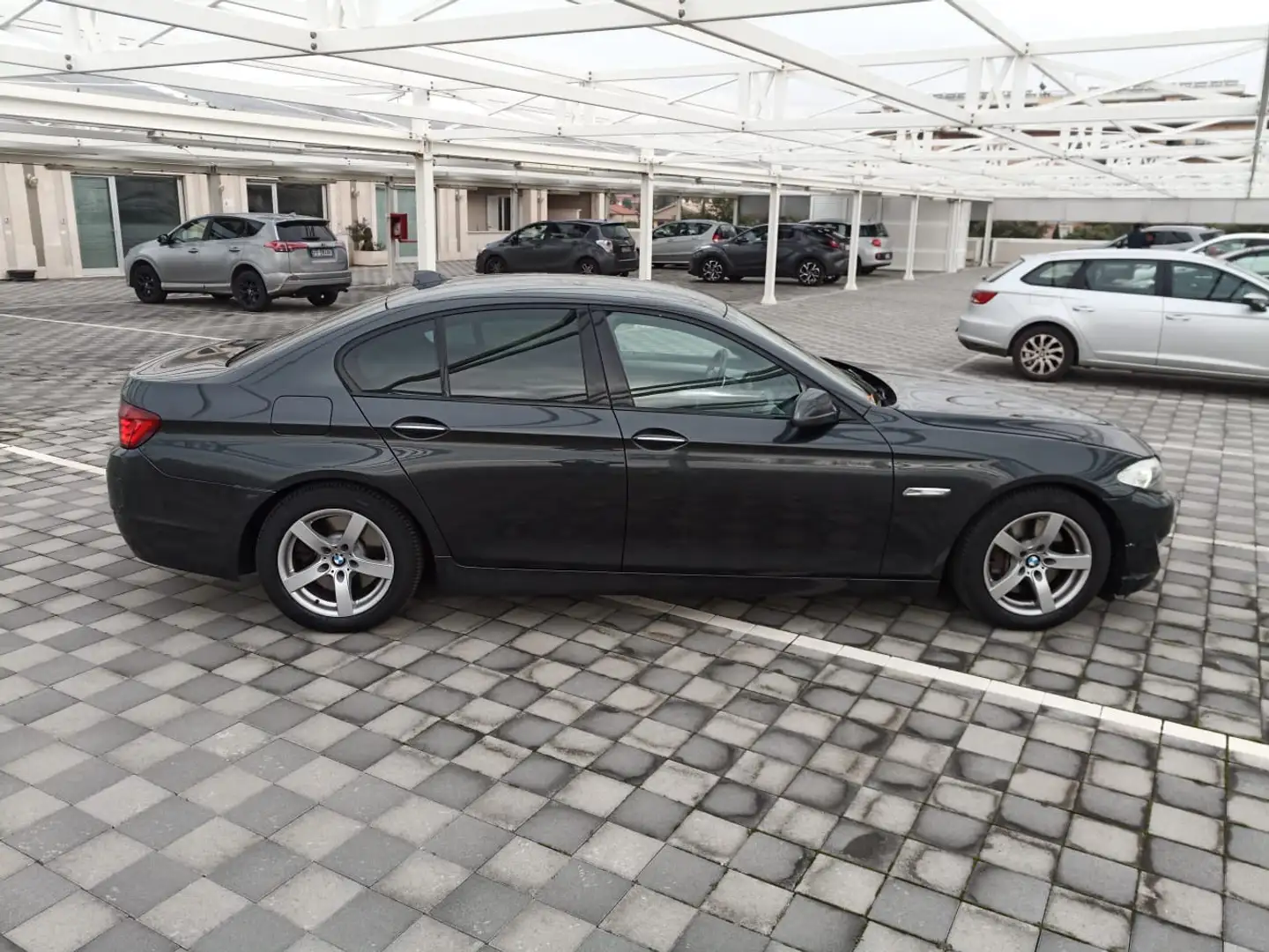 BMW 525 525d Business - 2