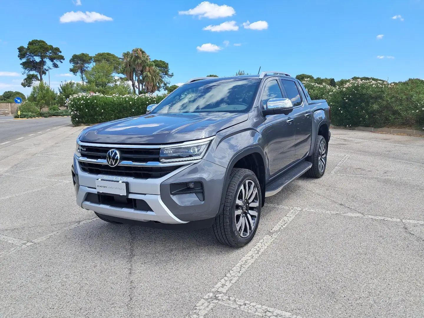Volkswagen Amarok 3.0 V6 TDI 241CV 4MOTION aut. Aventura Grijs - 1
