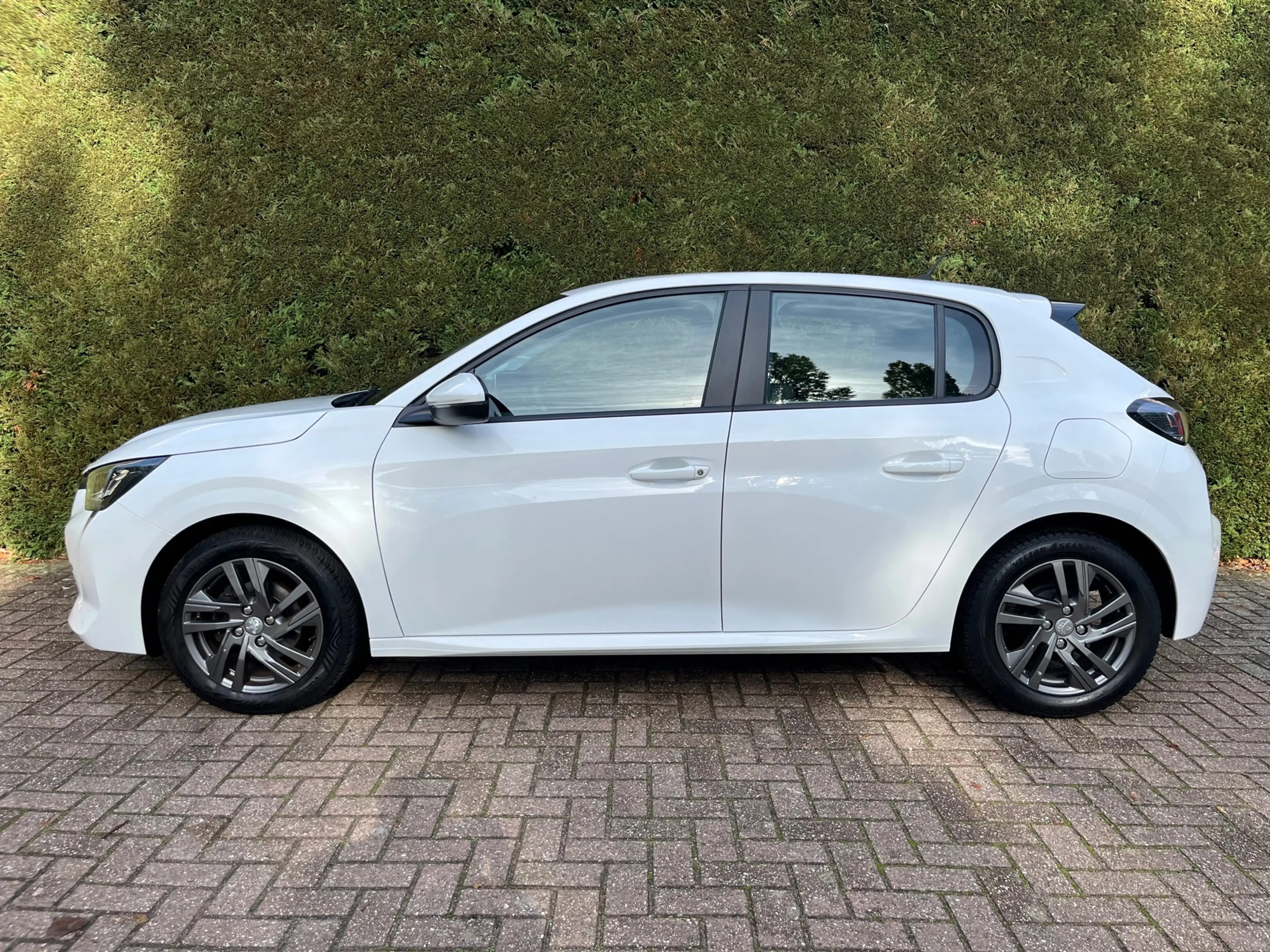 Peugeot 208 1.2 PureTech Active Pack, Carplay, PDC, Cruise, Le — photo 6