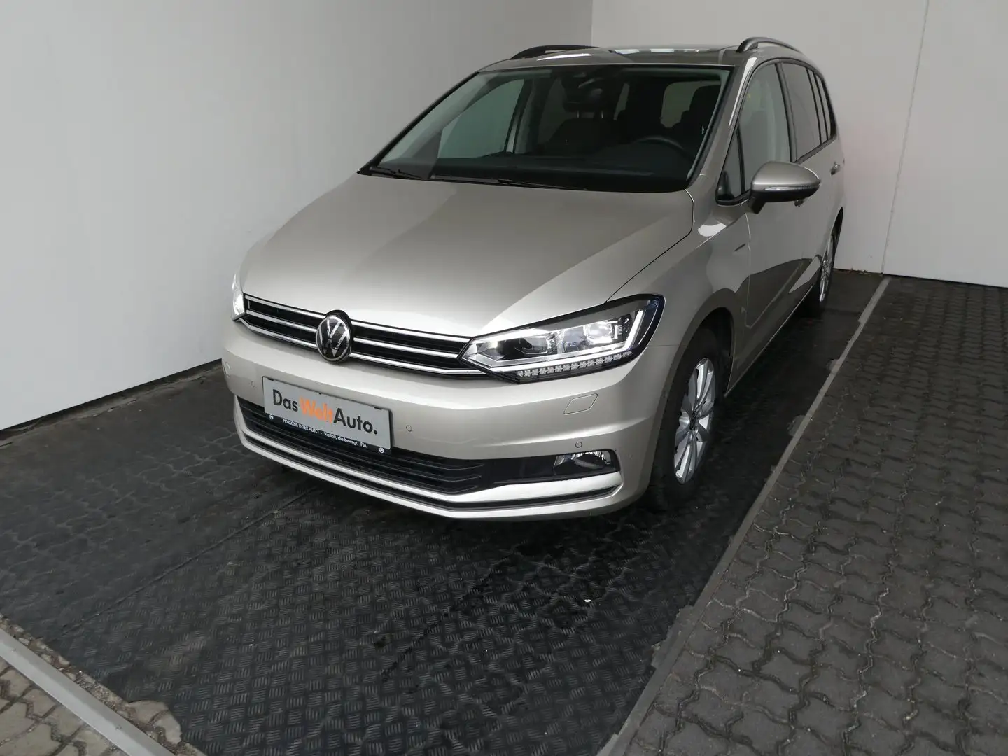 Volkswagen Touran Sky TDI DSG Silber - 1