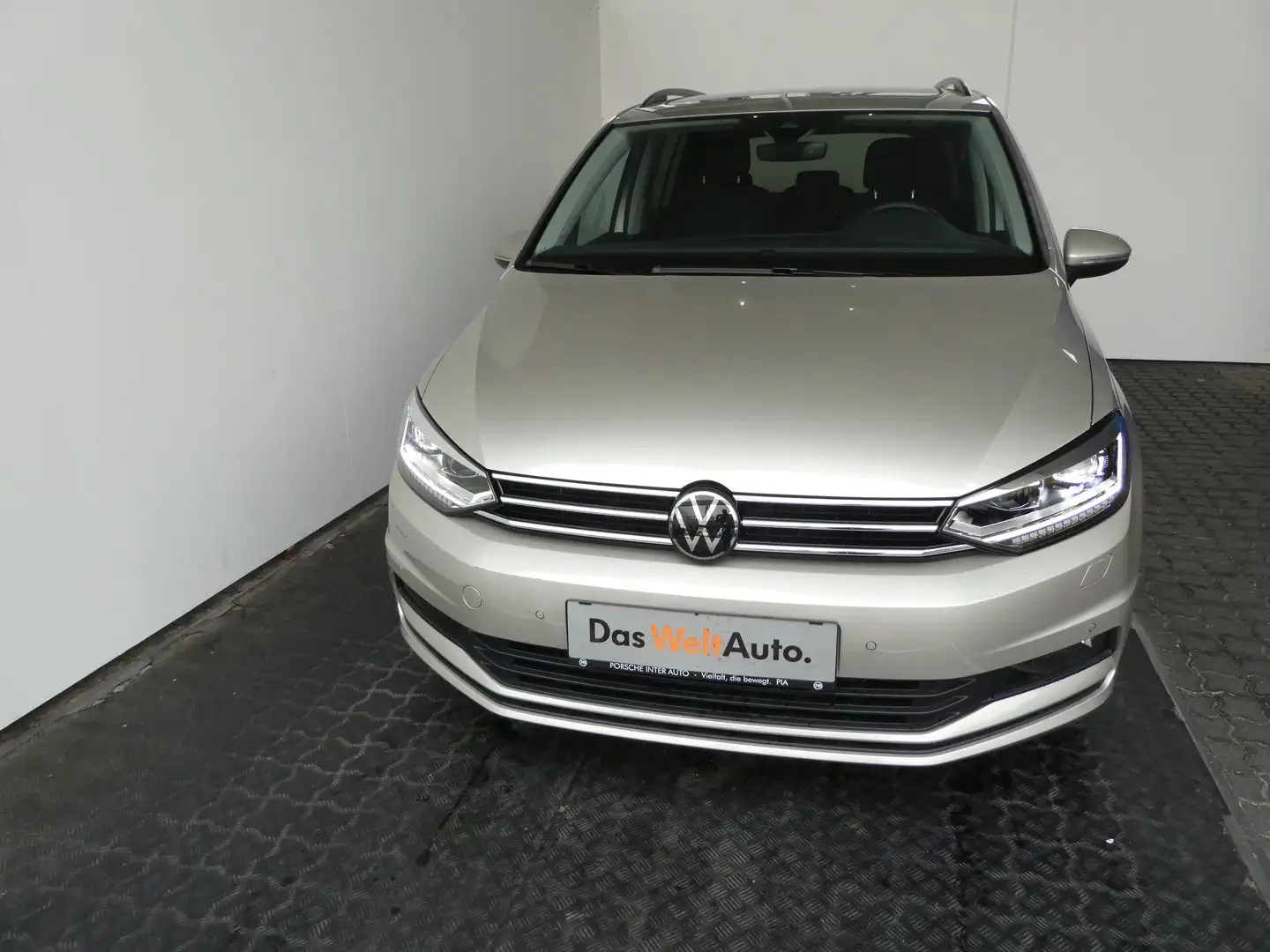 Volkswagen Touran Sky TDI DSG Silber - 2
