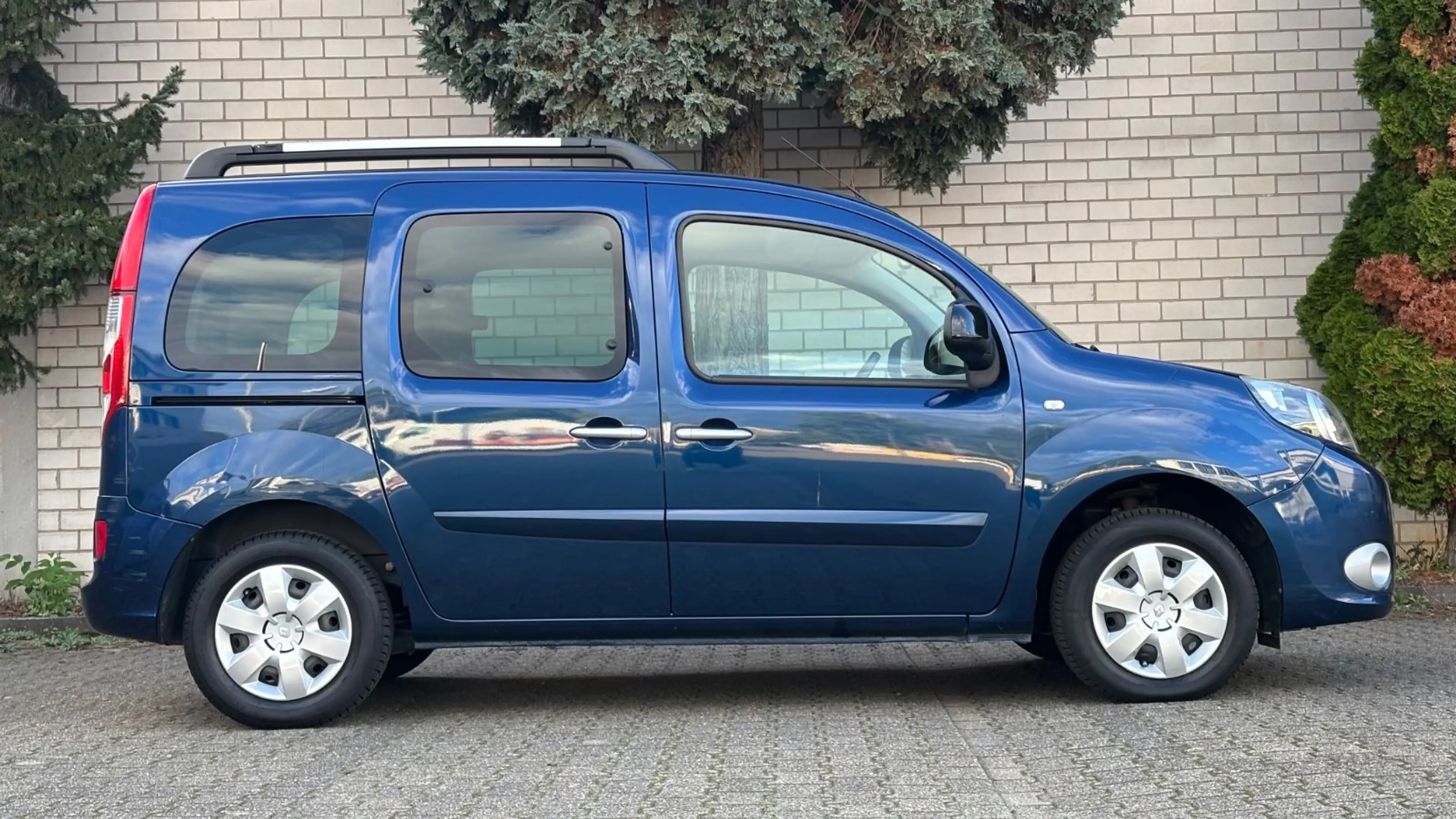 Renault Kangoo Intens 1.5 DCI 110 — photo 7