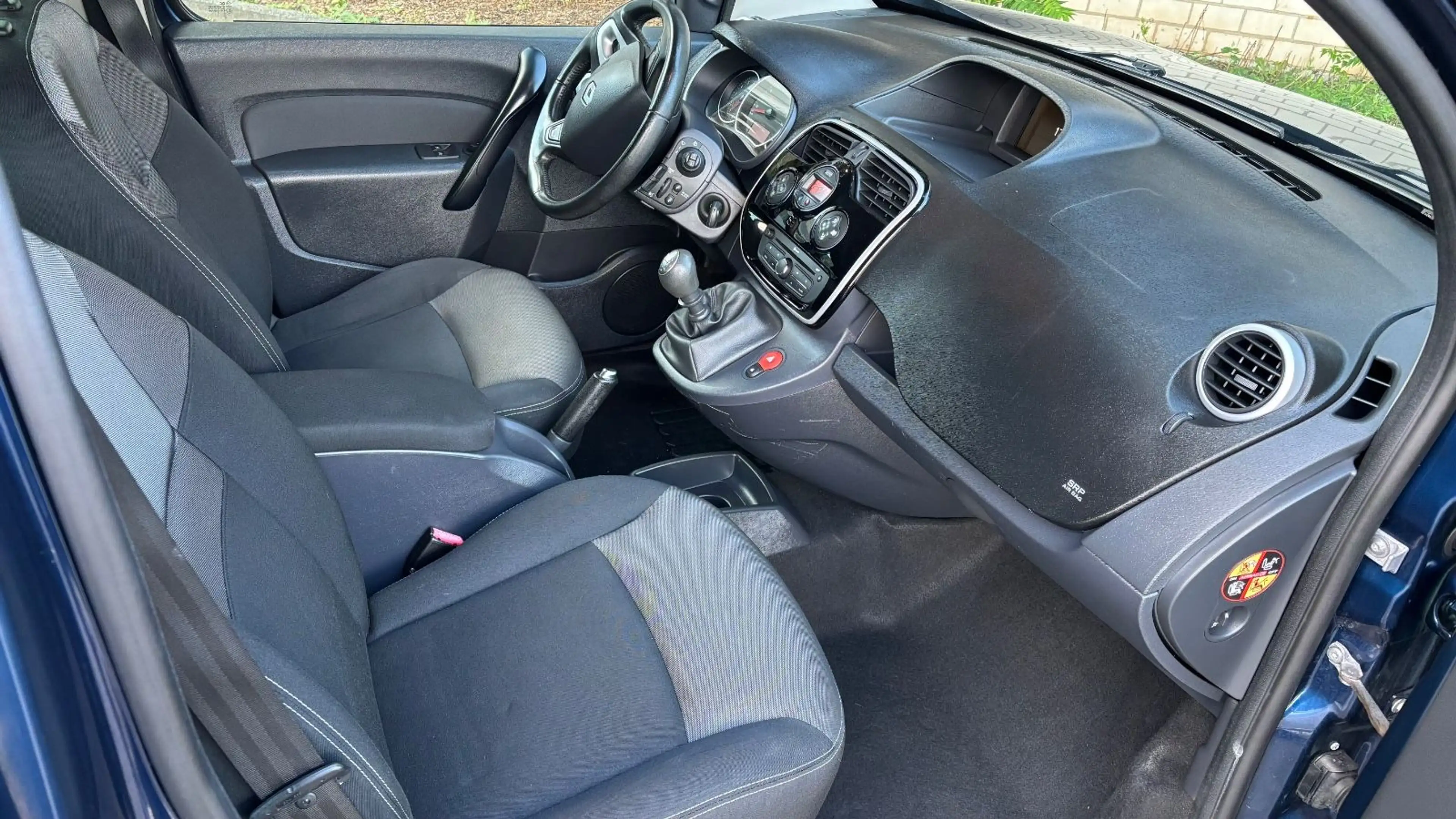 Renault Kangoo Intens 1.5 DCI 110 — photo 8