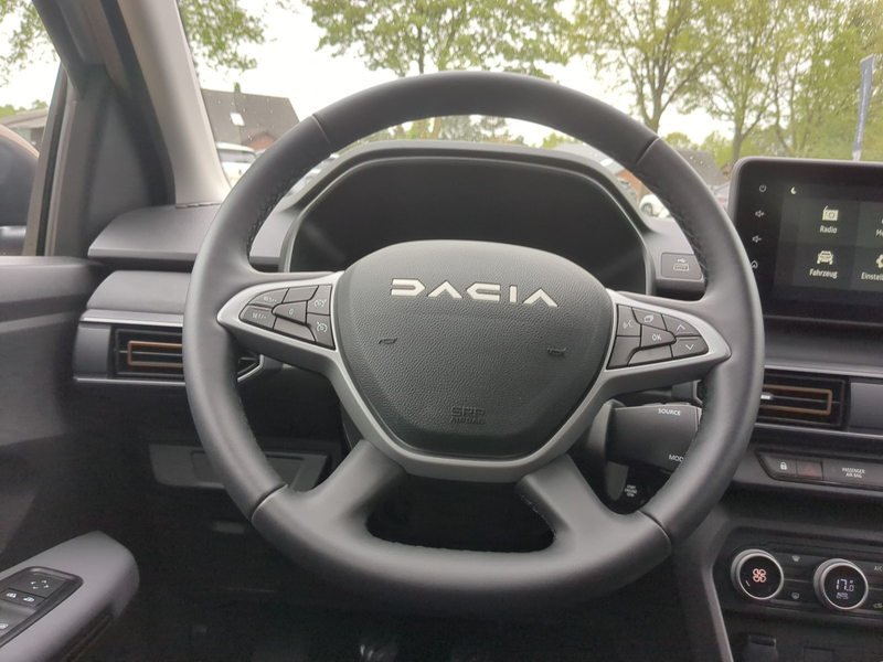 Dacia Jogger TCe 110 Extreme 5-Sitzer+RFK+Klimaauto.+PDC — photo 7