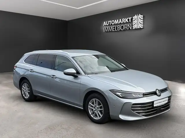 2025 Volkswagen Passat in Silver for sale