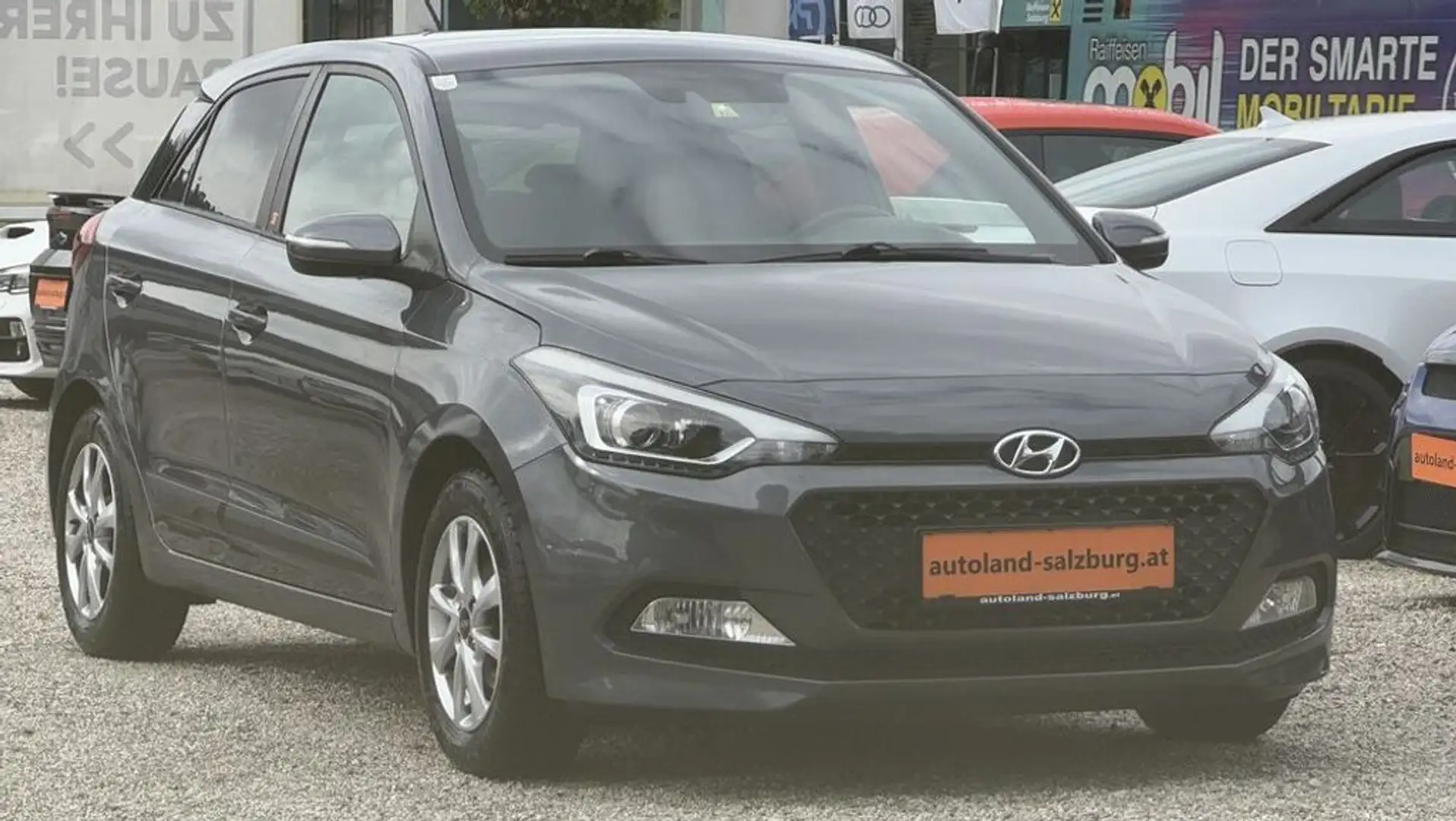 Hyundai i20 Edition 25 *org. 70000KM* isofix Grau - 1