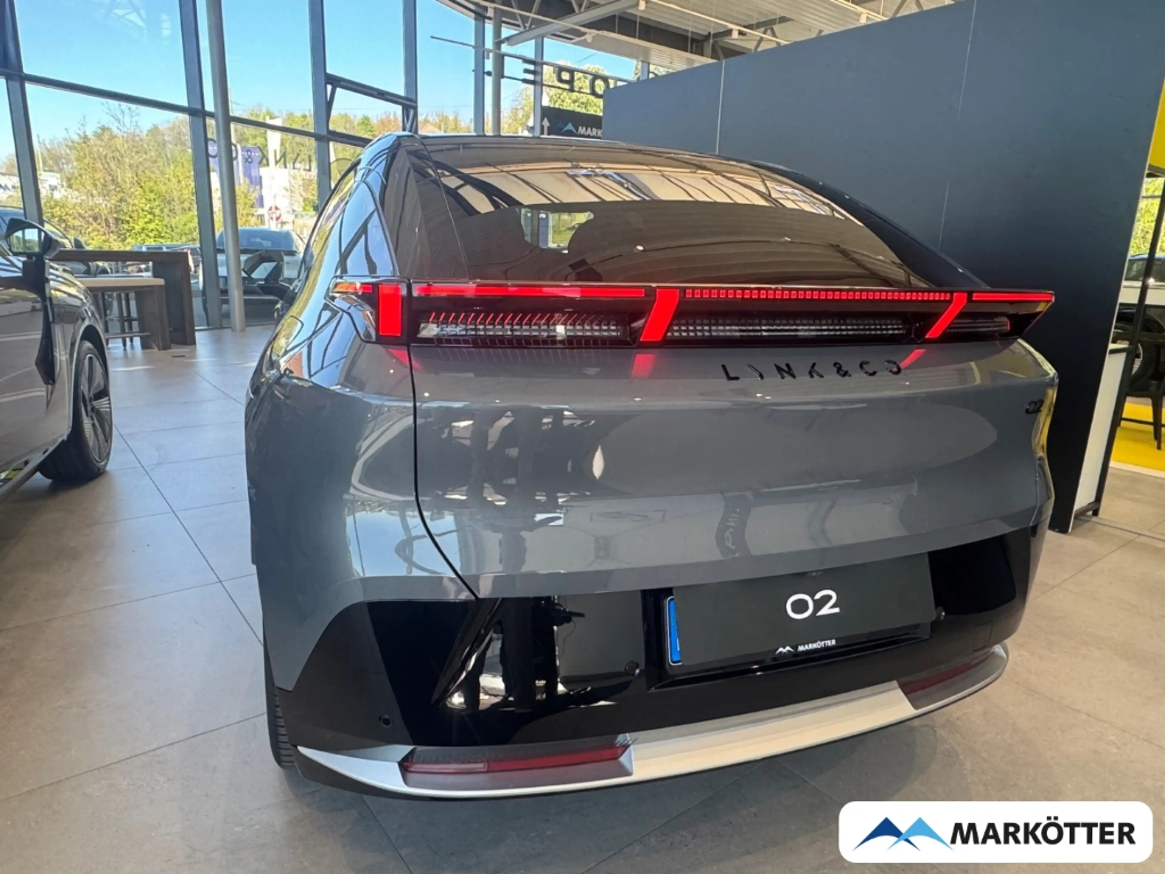 Lynk & Co 02 More / 0,00 % Finanzierung/EV/360°CAM/H&K/KEYLESS/ — photo 4