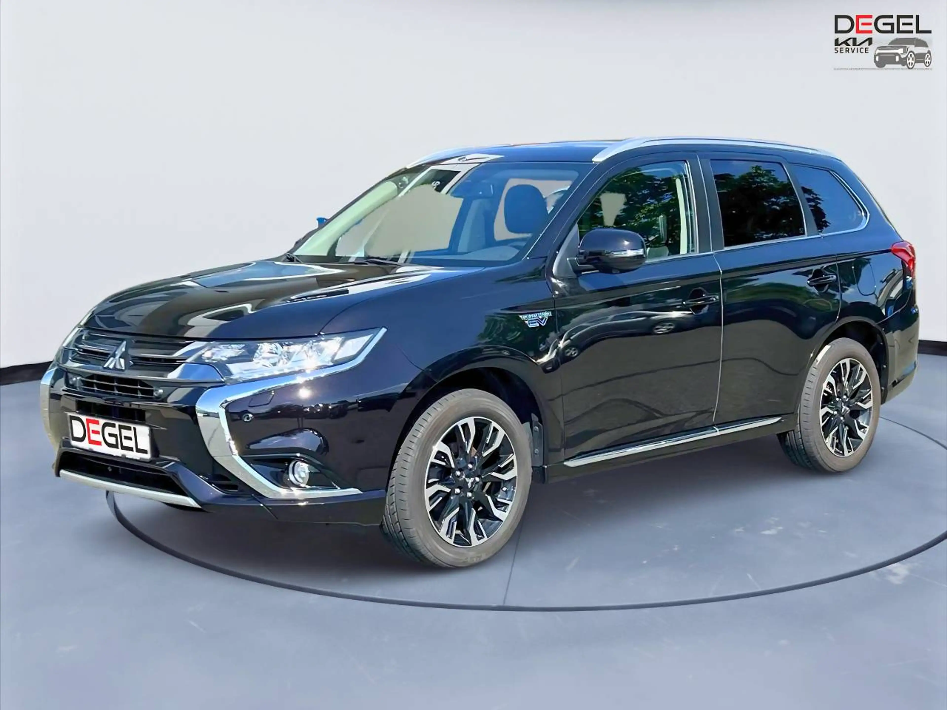 Mitsubishi Outlander PHEV Top 4WD AHK