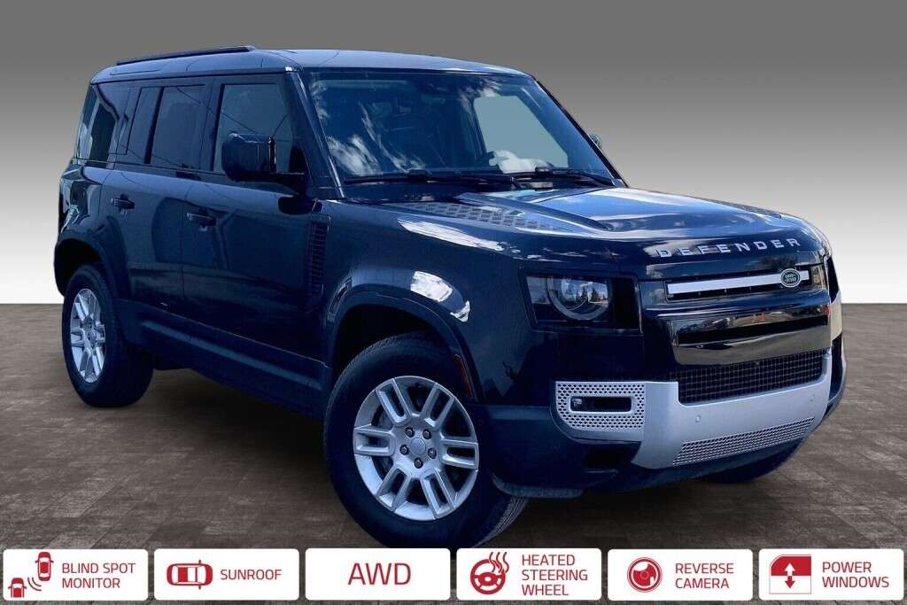 2025 Land Rover Defender 110 P300 S AWD | LEATHER | PANO ROOF | LOW KMS alt 2