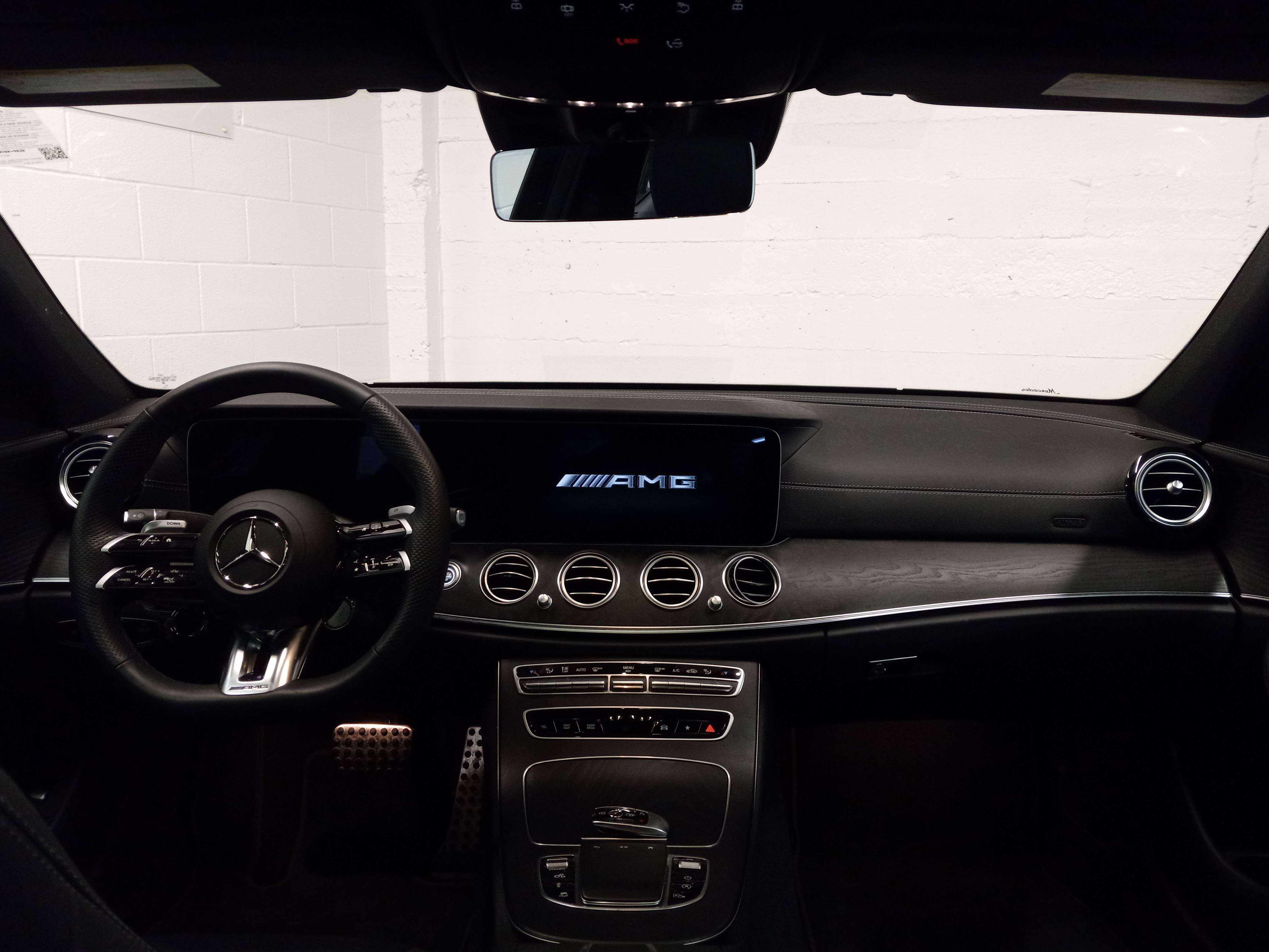 2023 Mercedes-Benz E-Class AMG E53 Sedan Intelligent Drive Exclusive Premium+ — снимка 1