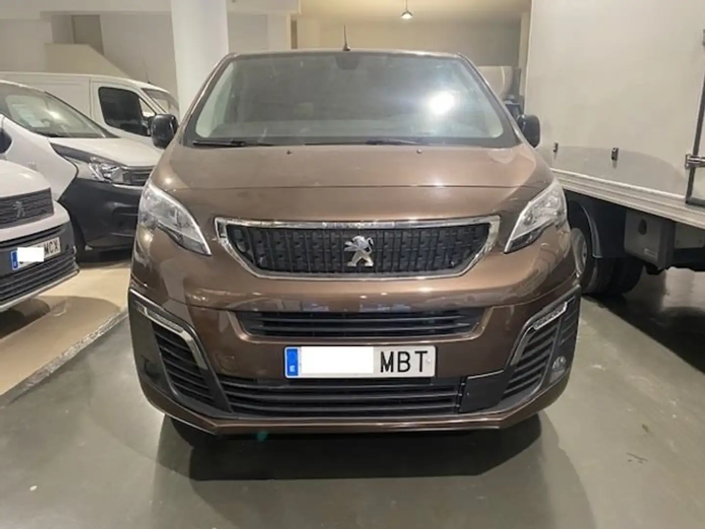 Peugeot Traveller Business BlueHDI 120 S&S Largo Jaune - 2