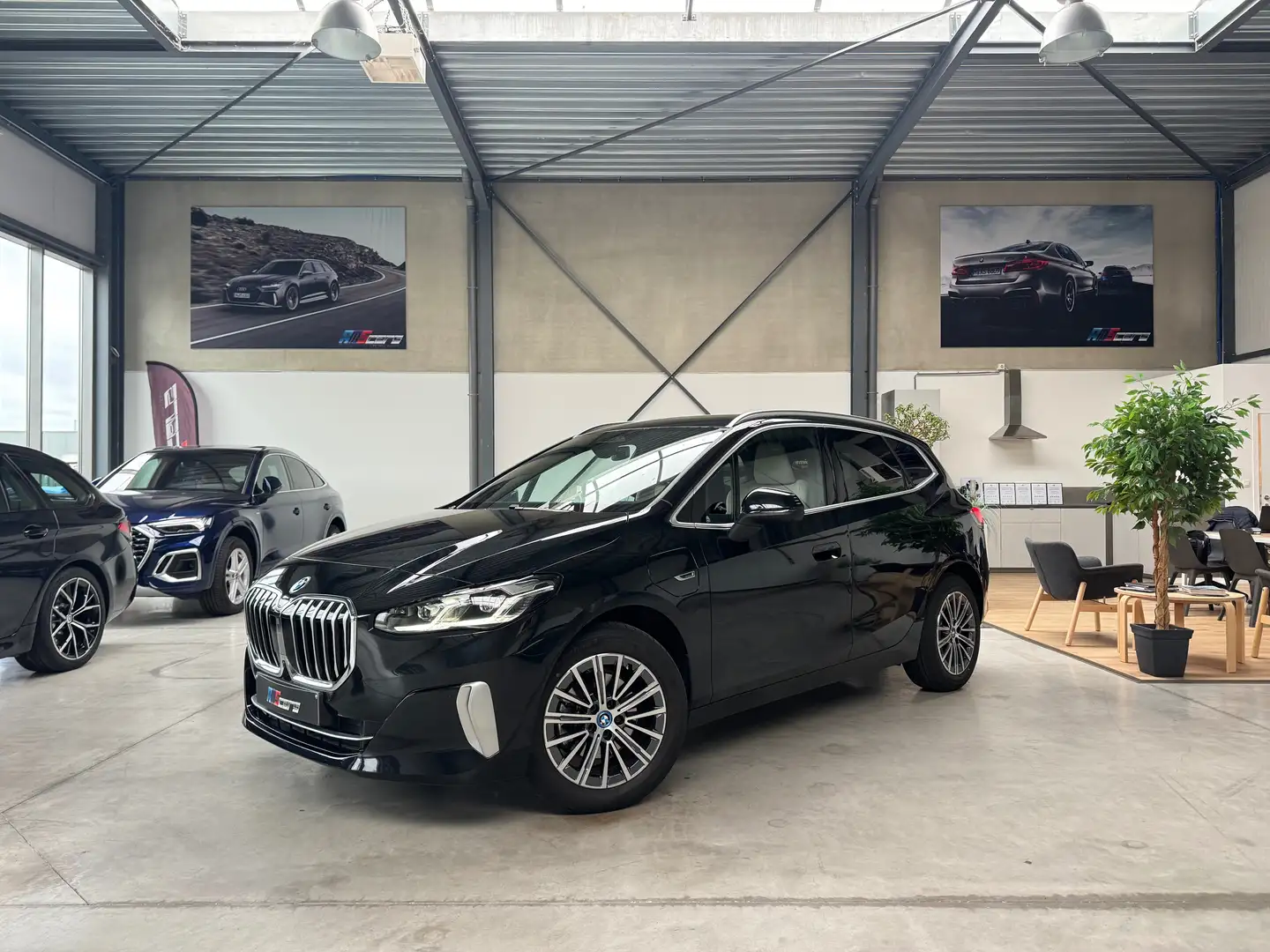 BMW 225 e xDrive Luxury Line, 12/2022, 36000kms Nero - 1